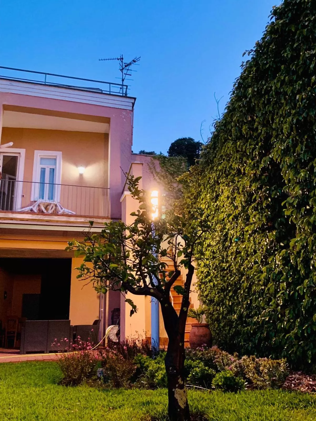 Facade/entrance in B&B Villa Etelka