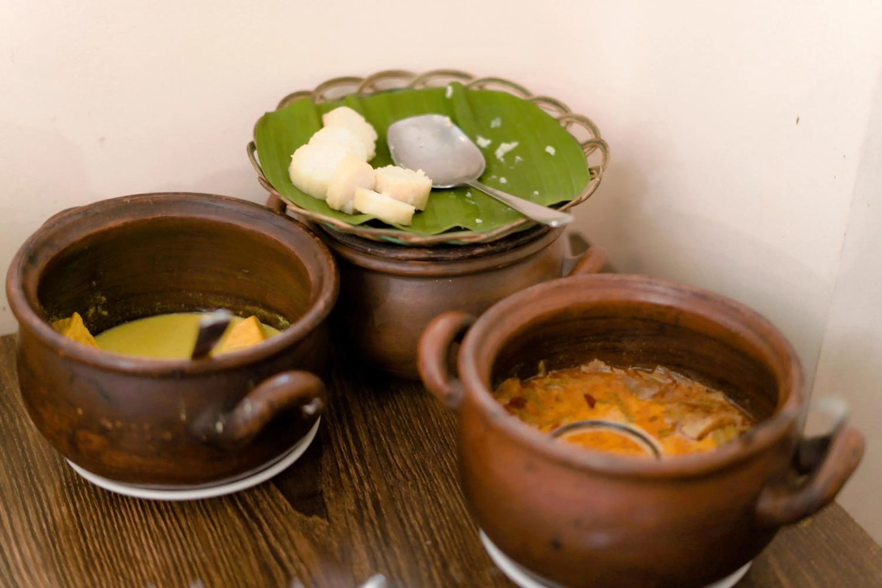 Restaurant/places to eat in Front One Hotel Purwodadi