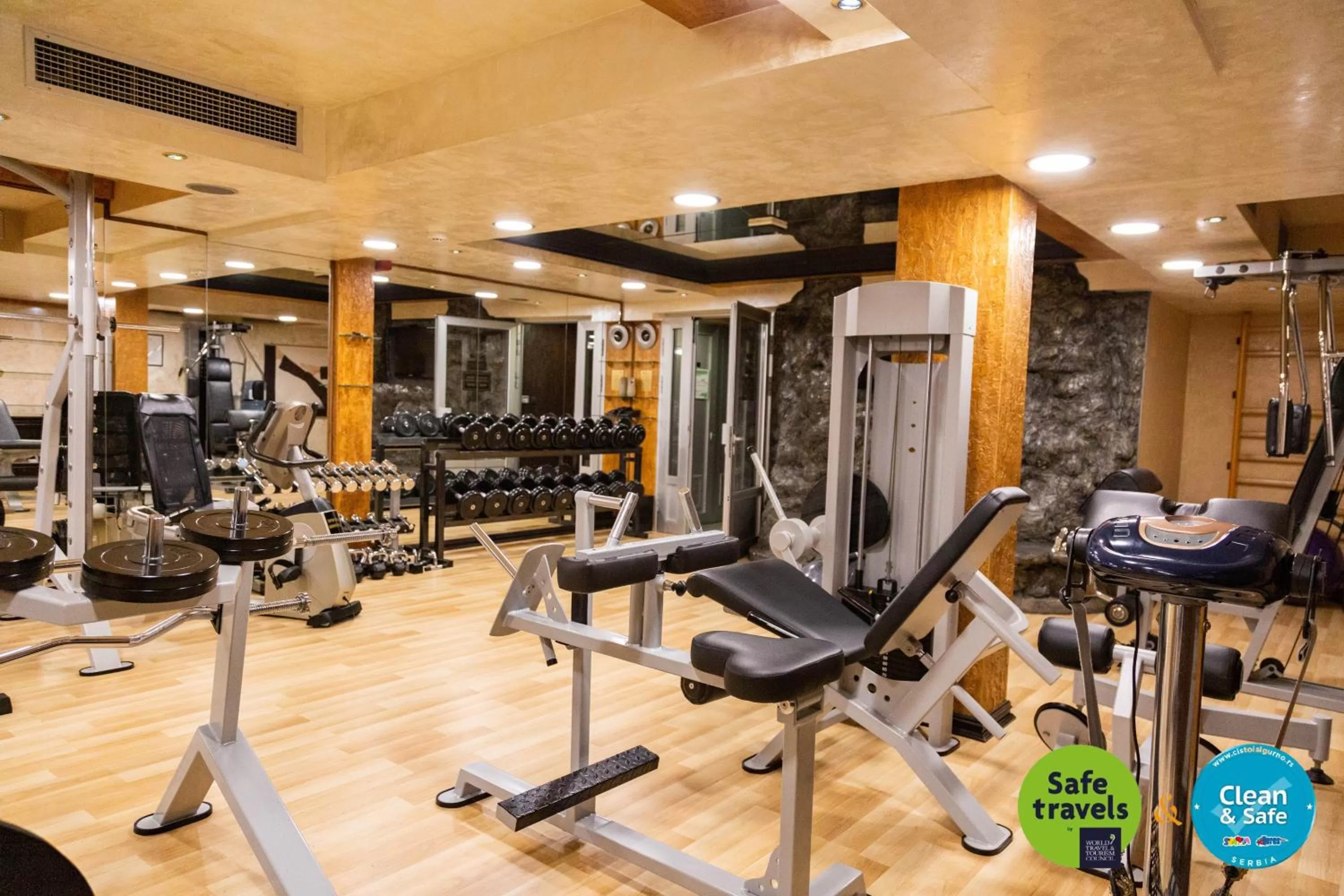 Fitness centre/facilities in Prezident Hotel
