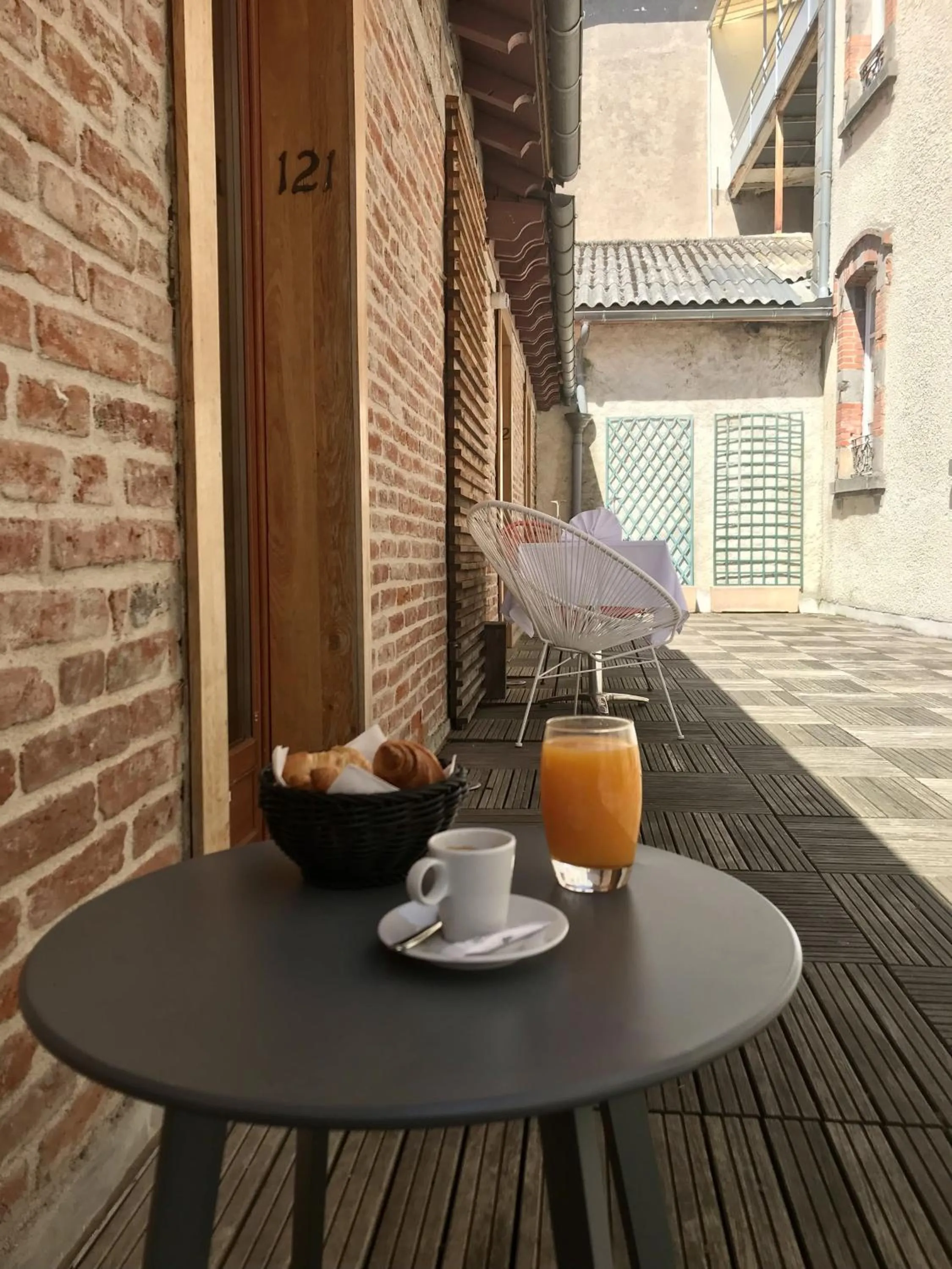 Patio in The Originals Boutique, Grand Hôtel Saint-Pierre, Aurillac