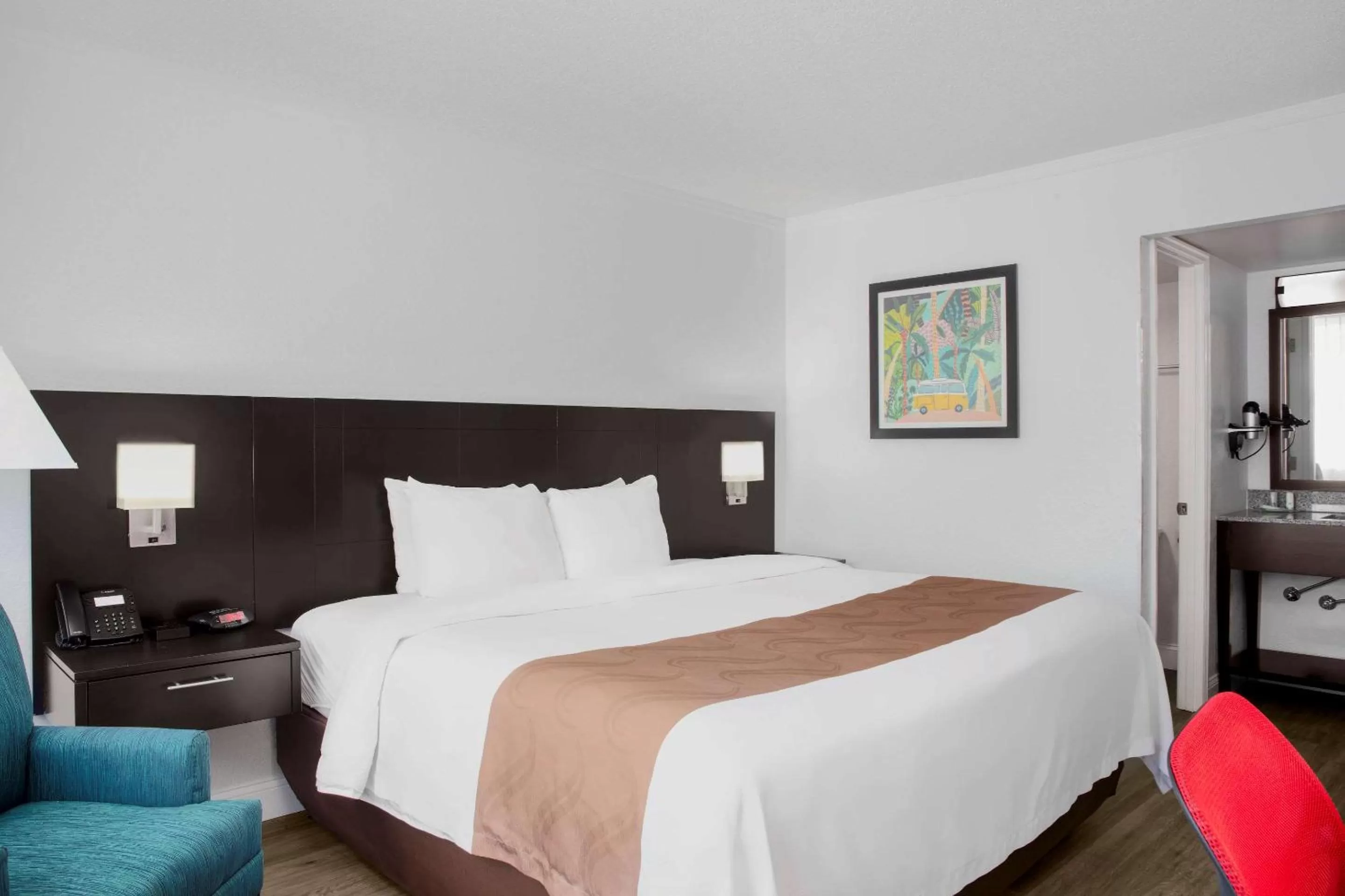 Photo of the whole room, Bed in Quality Inn Miami South