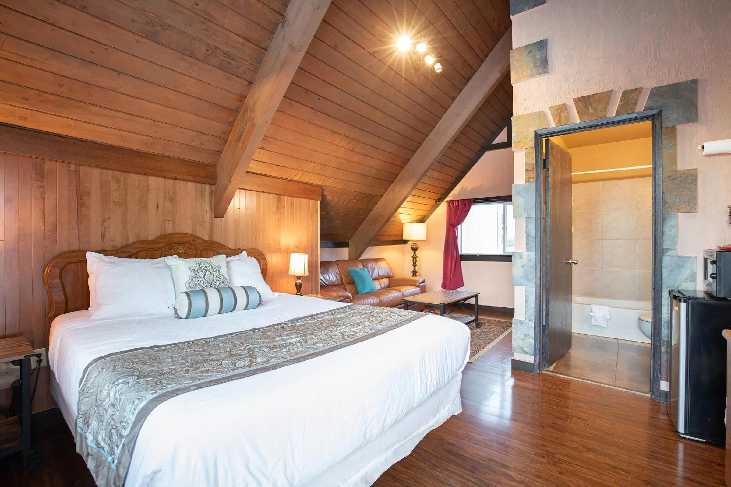 Bed in Wanderlust Inn