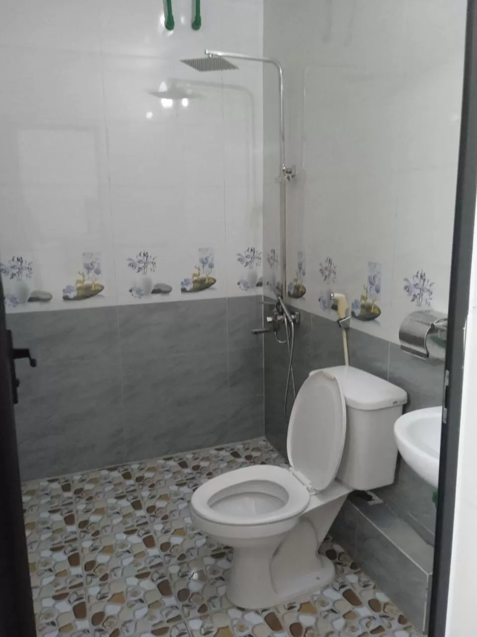Bathroom in Hotel Thanh Bình 2