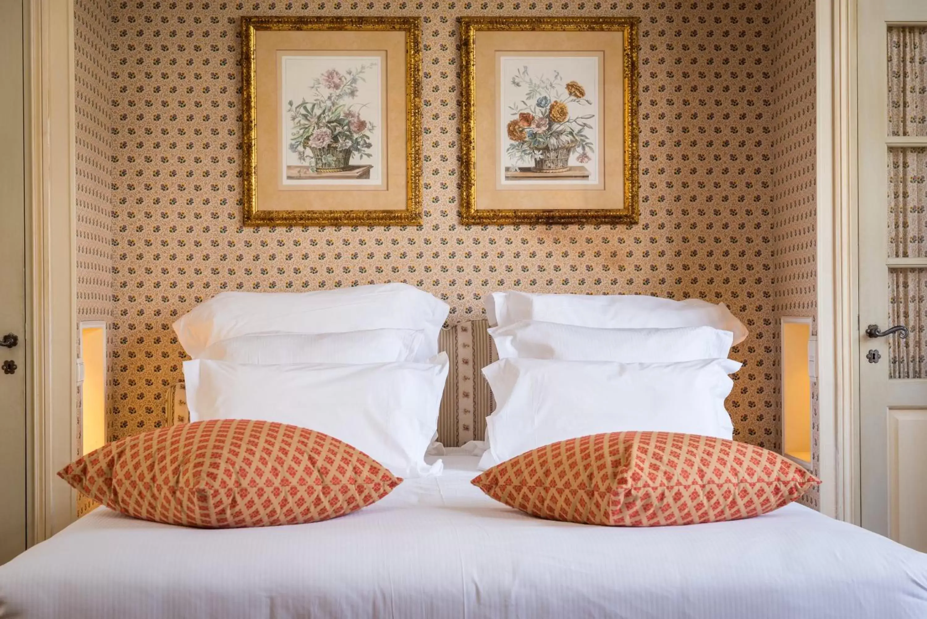 Suite in Château de Courcelles - Relais & Châteaux Suite in Château de Courcelles - Relais & Châteaux