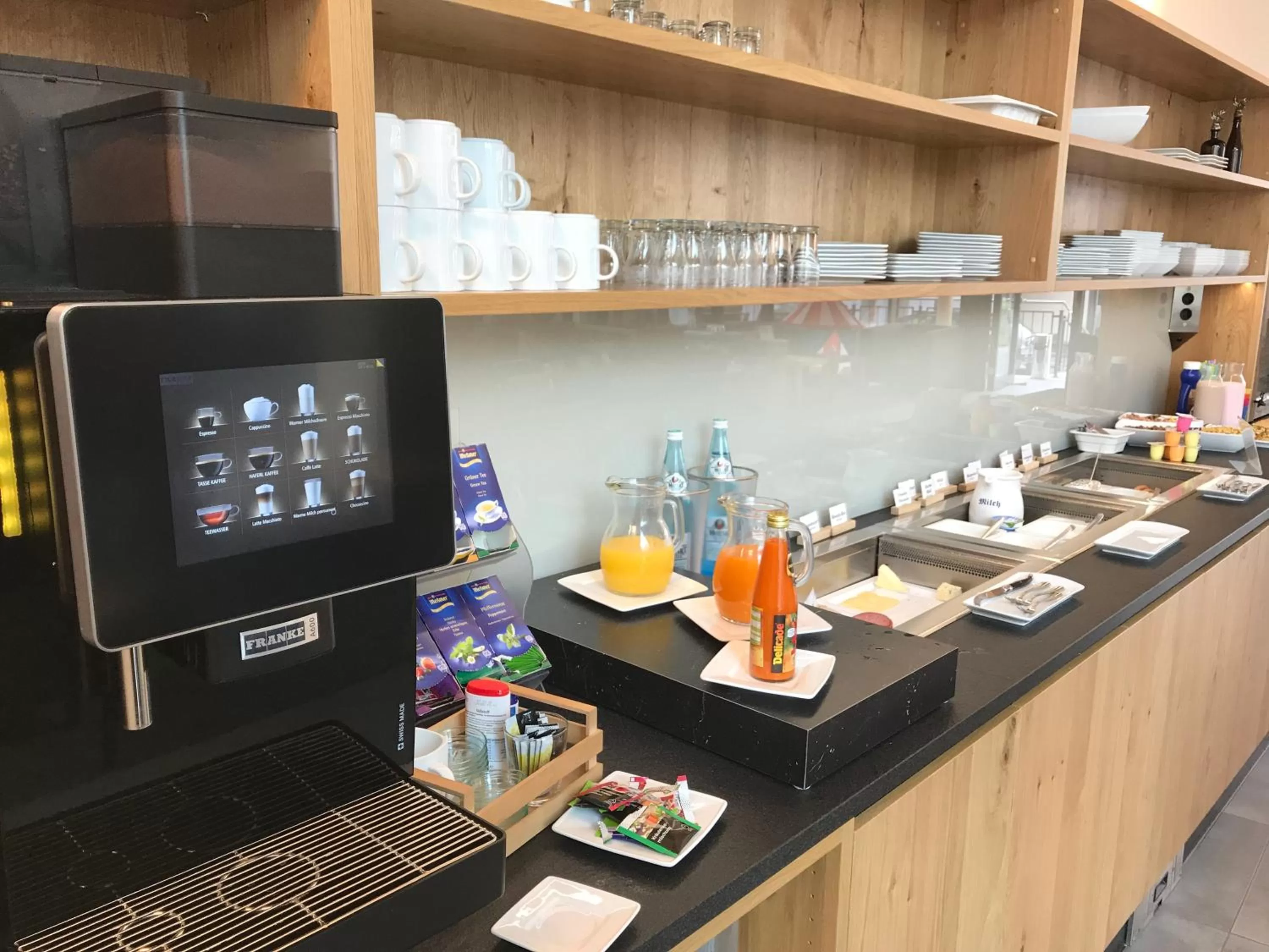 Breakfast in Hotel zum Hirsch