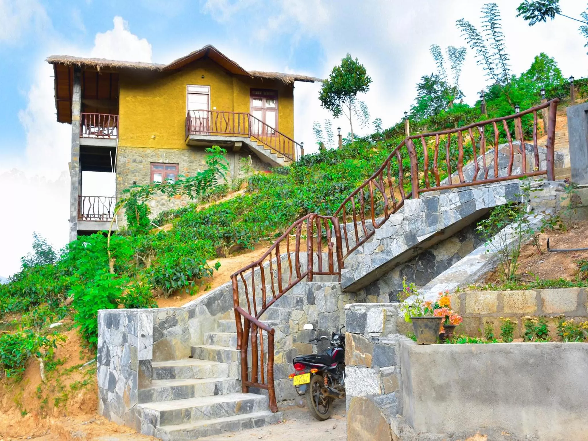 Facade/entrance, Property Building in Ornateview Hotel