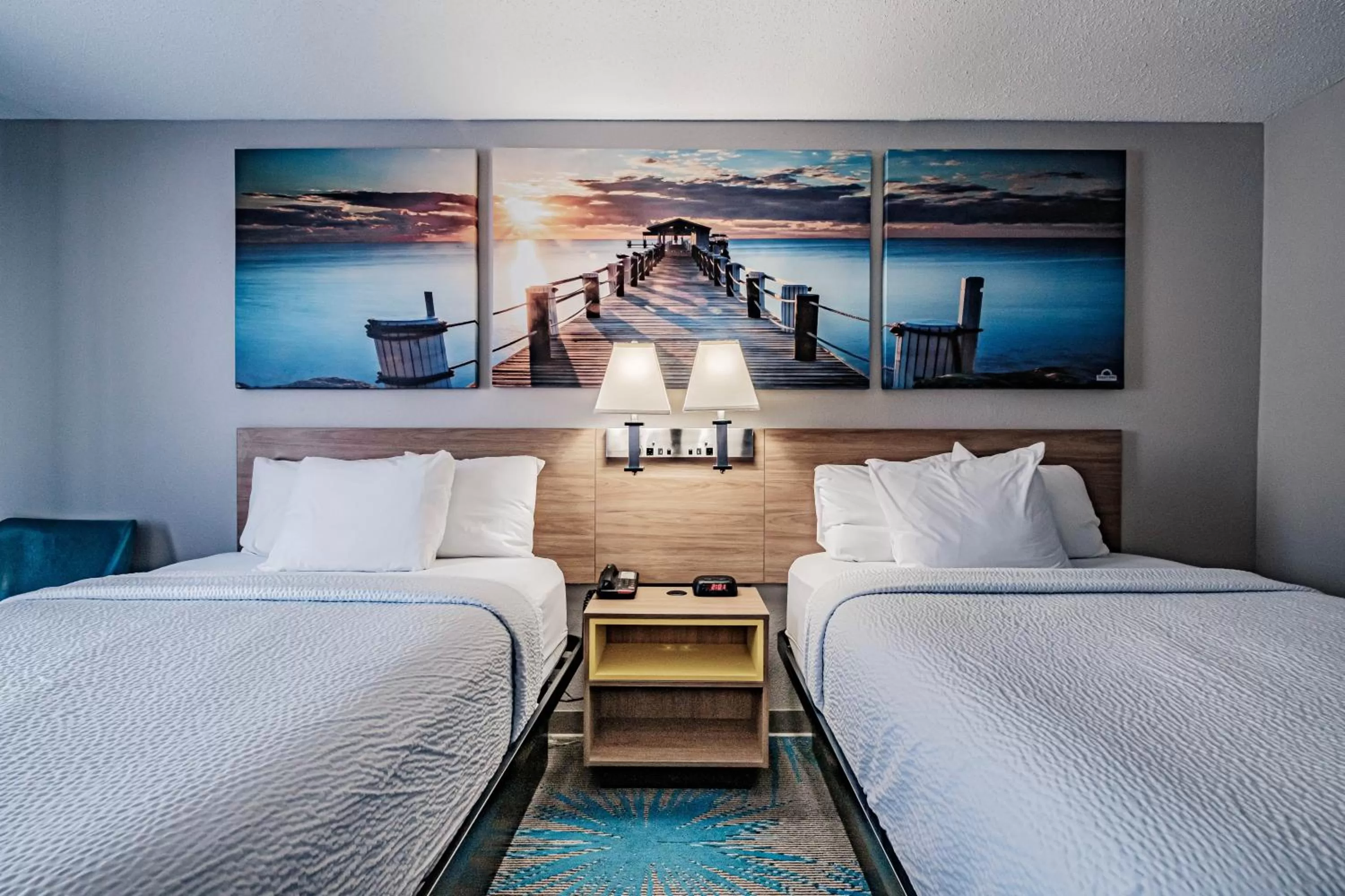 Bed in Days Inn by Wyndham Brunswick Bath Area