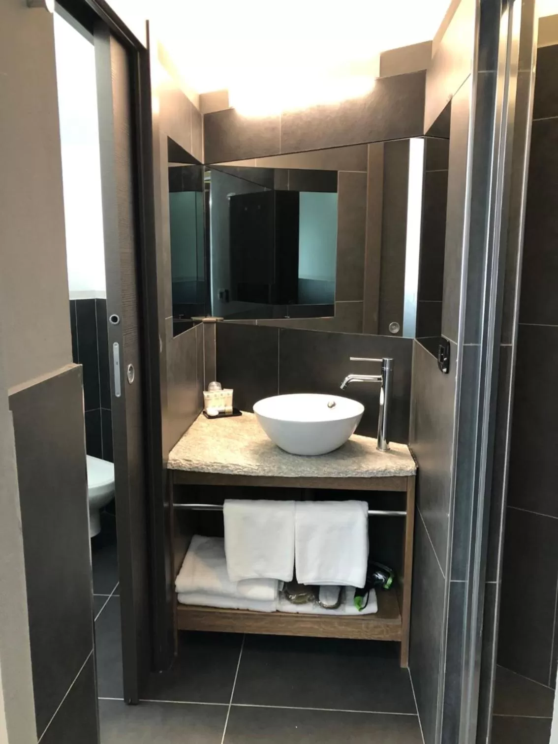 Bathroom in Hotel Alla Posta