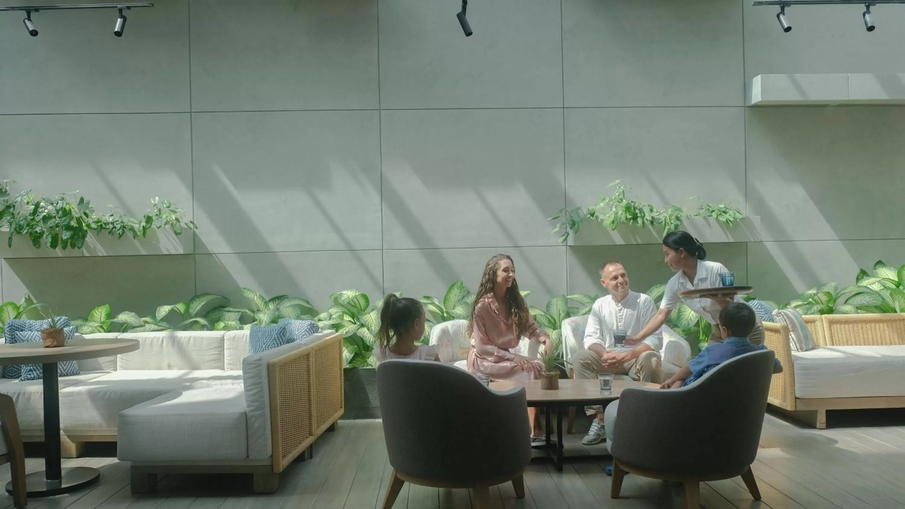 Restaurant/places to eat in Holiday Inn Bali Sanur by IHG