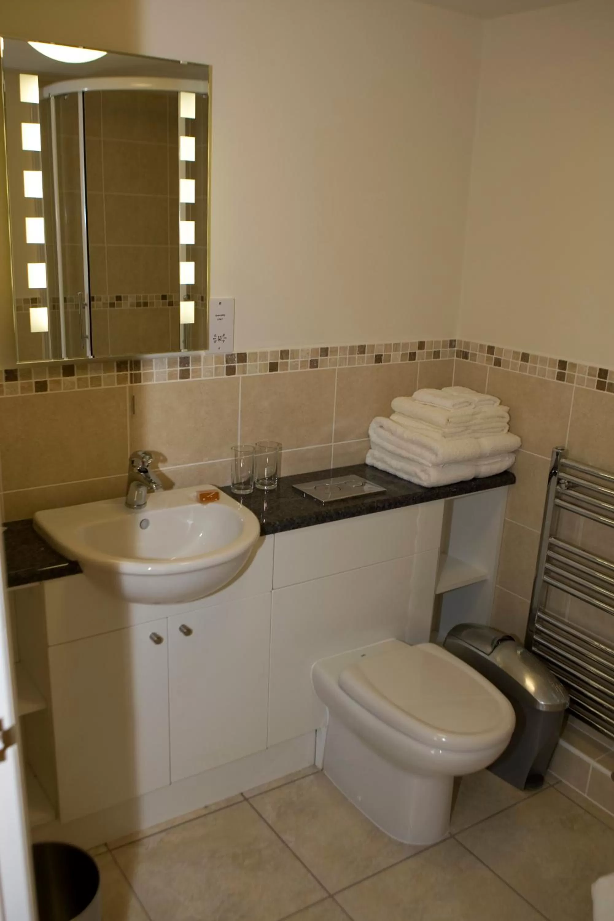 Bathroom in Royal Southern Yacht Club