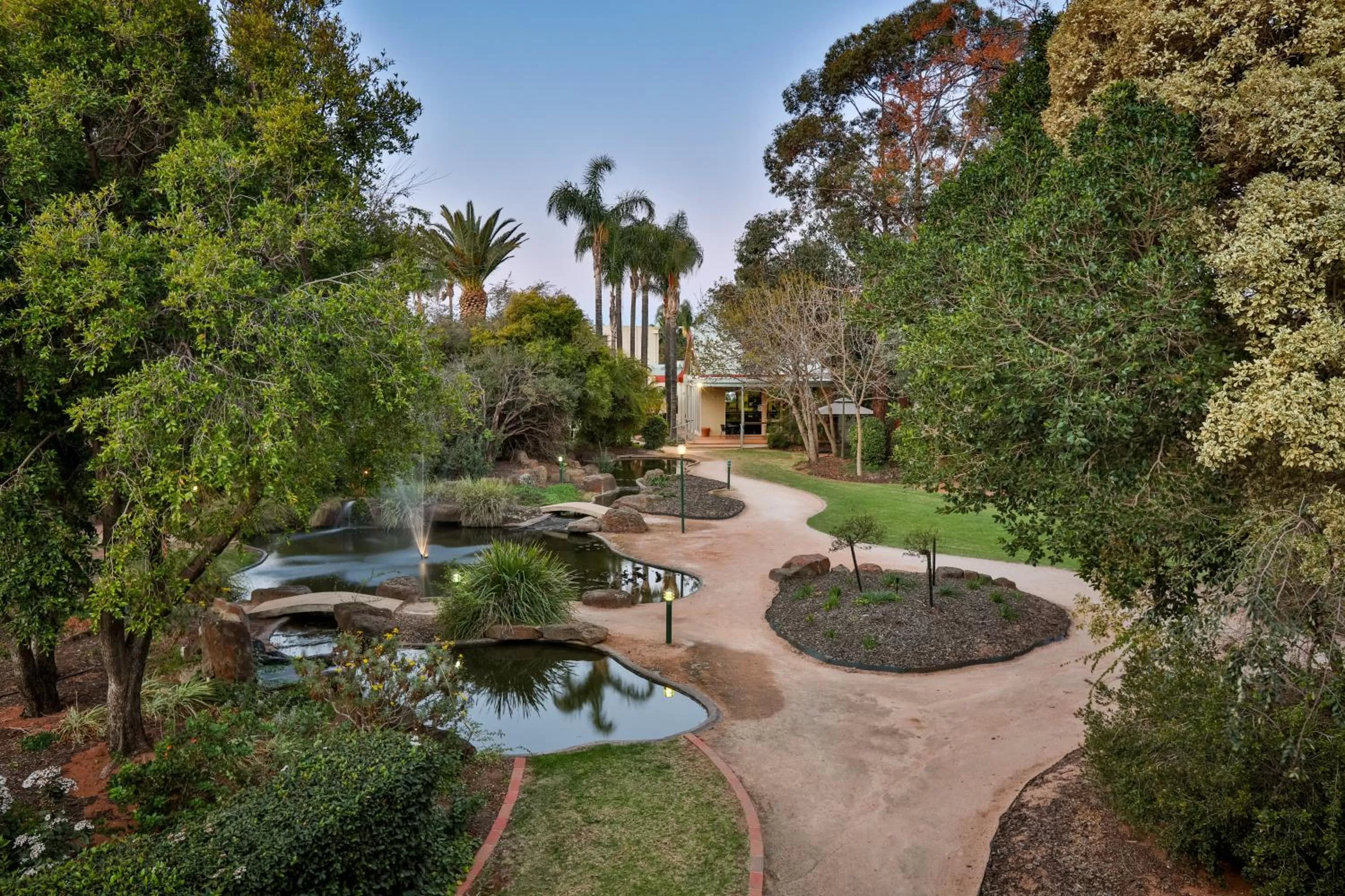 Garden view in Mildura Inlander Resort