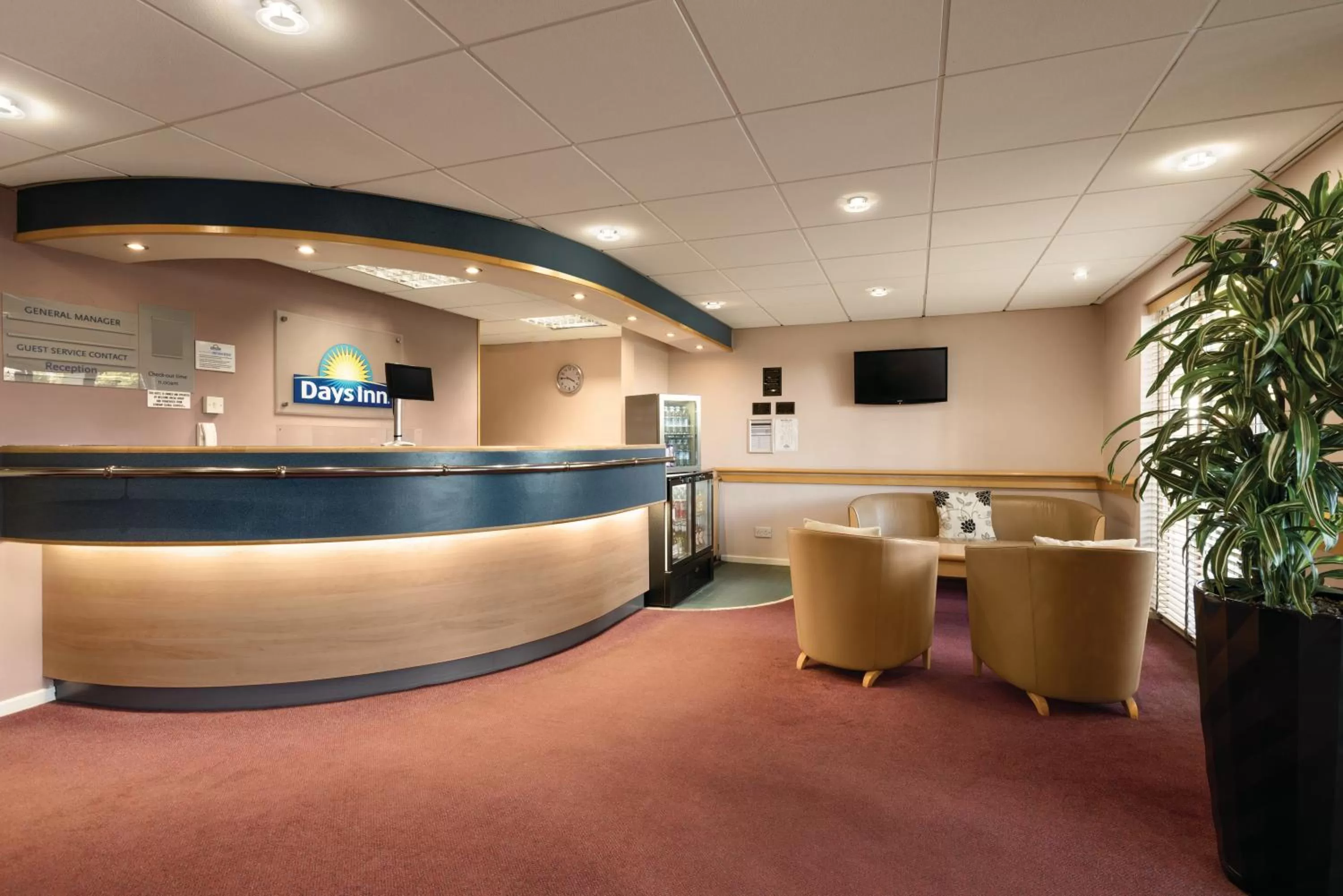 Lobby or reception in Days Inn Hotel Bradford - Leeds