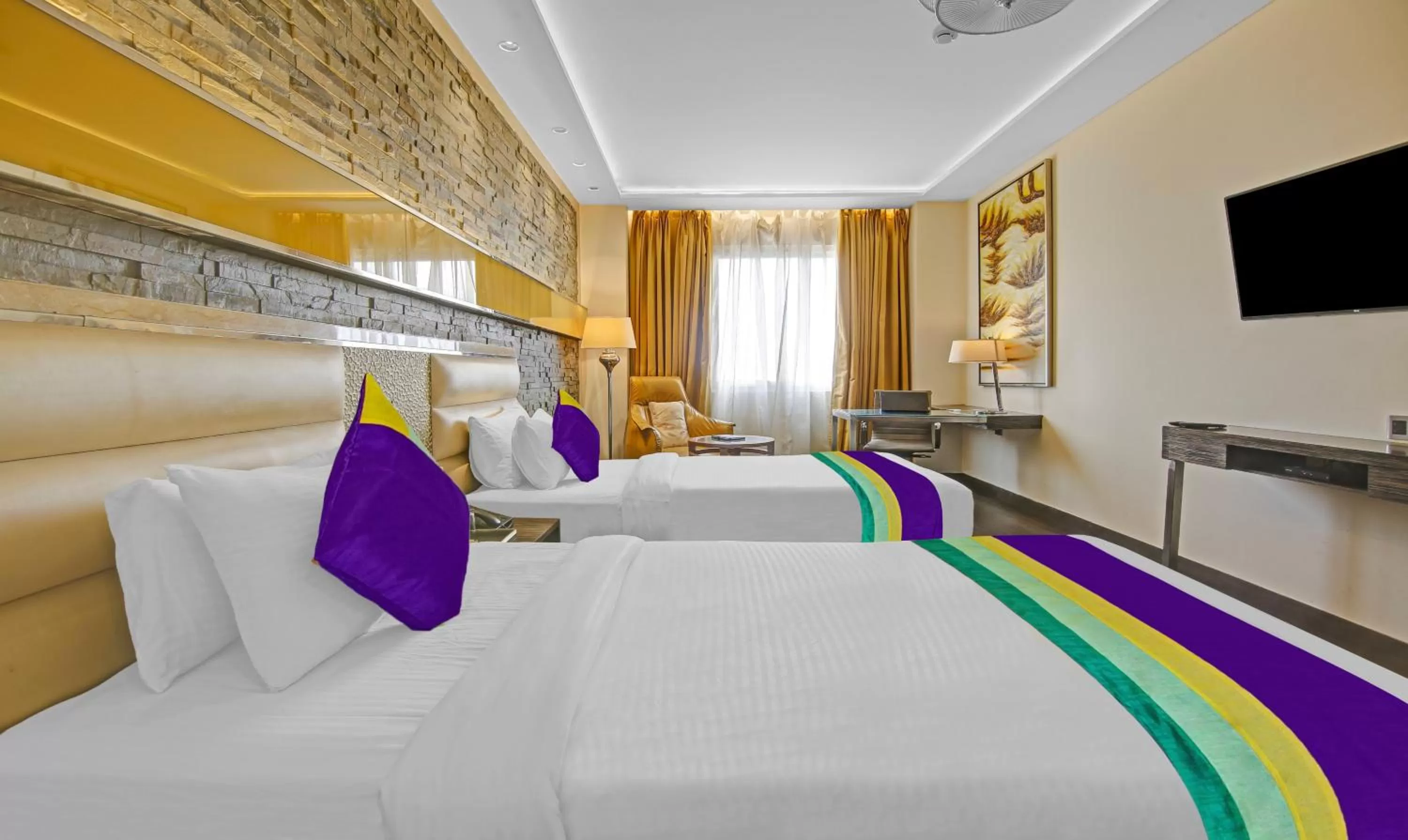 Bed in Treebo Premium Arista