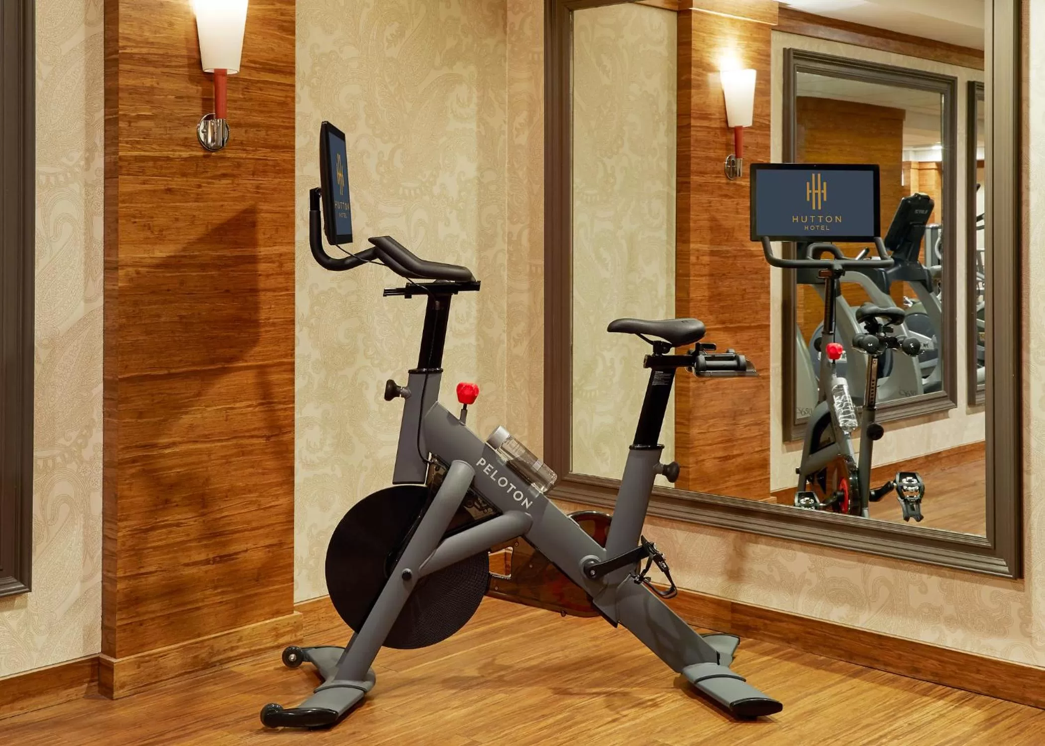 Fitness centre/facilities in Hutton Hotel