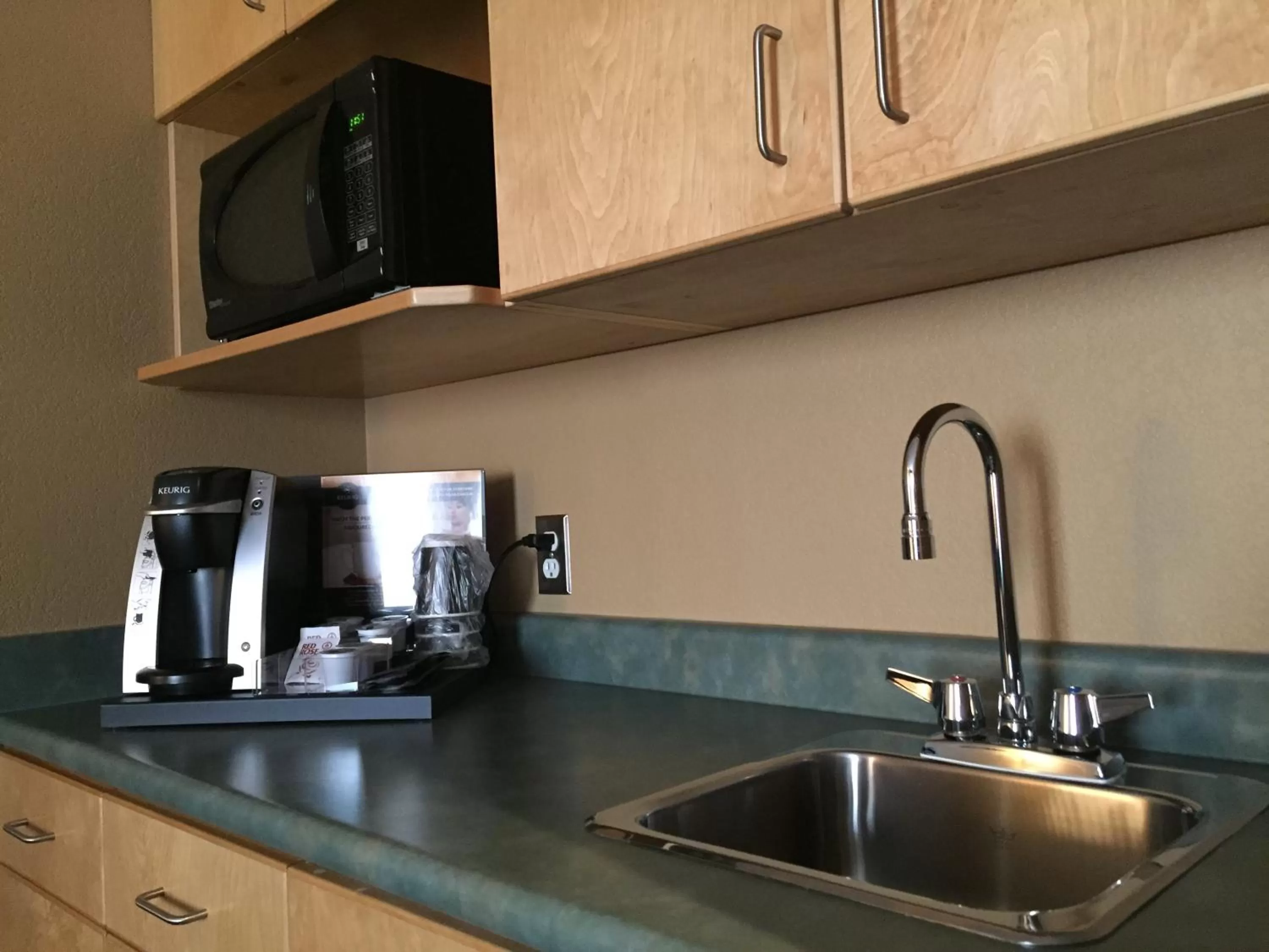 Kitchen or kitchenette in Days Inn by Wyndham Estevan