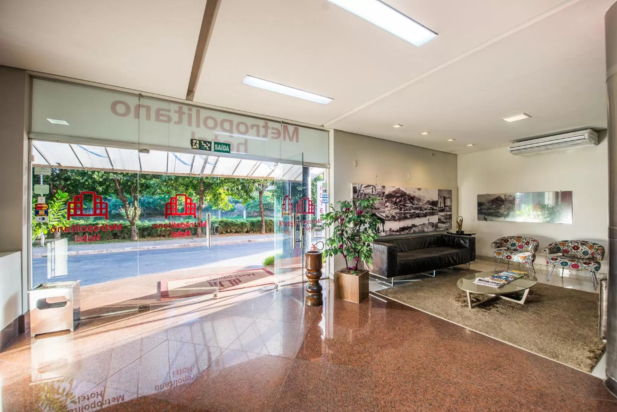 Lobby or reception in Hotel Metropolitano