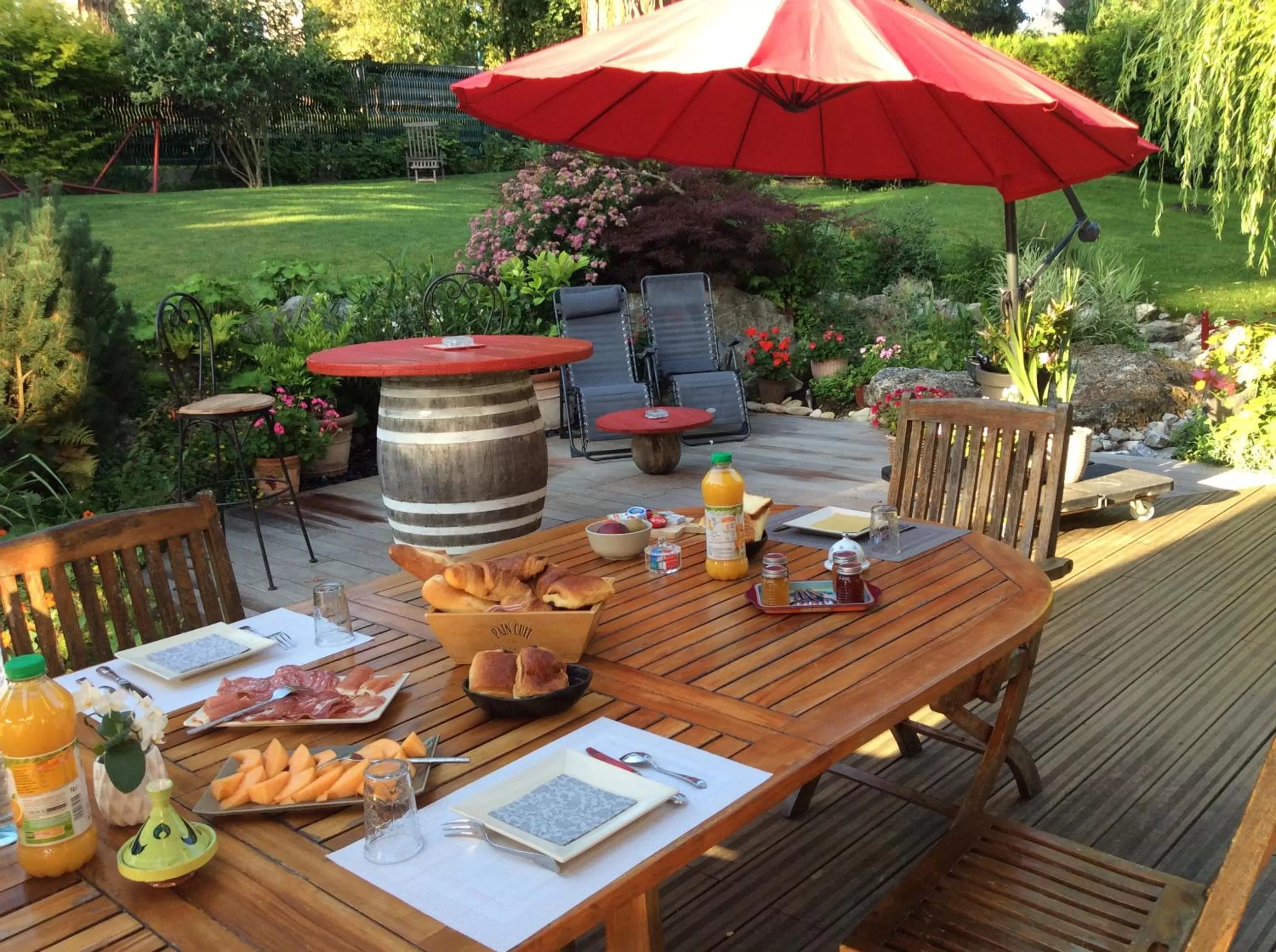 Patio in Les Chambres D'oriane