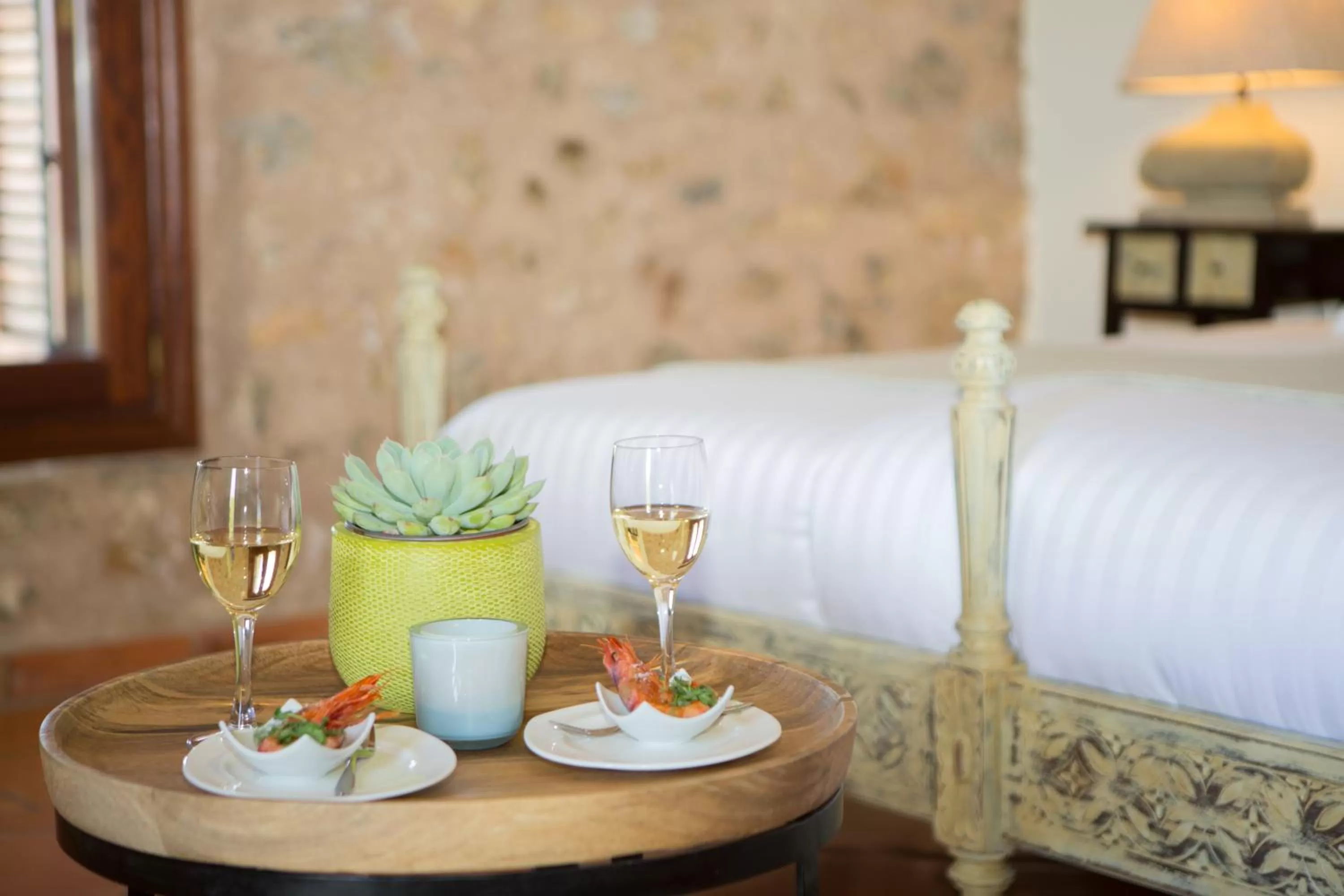 Decorative detail, Bed in Casa Font i Roig