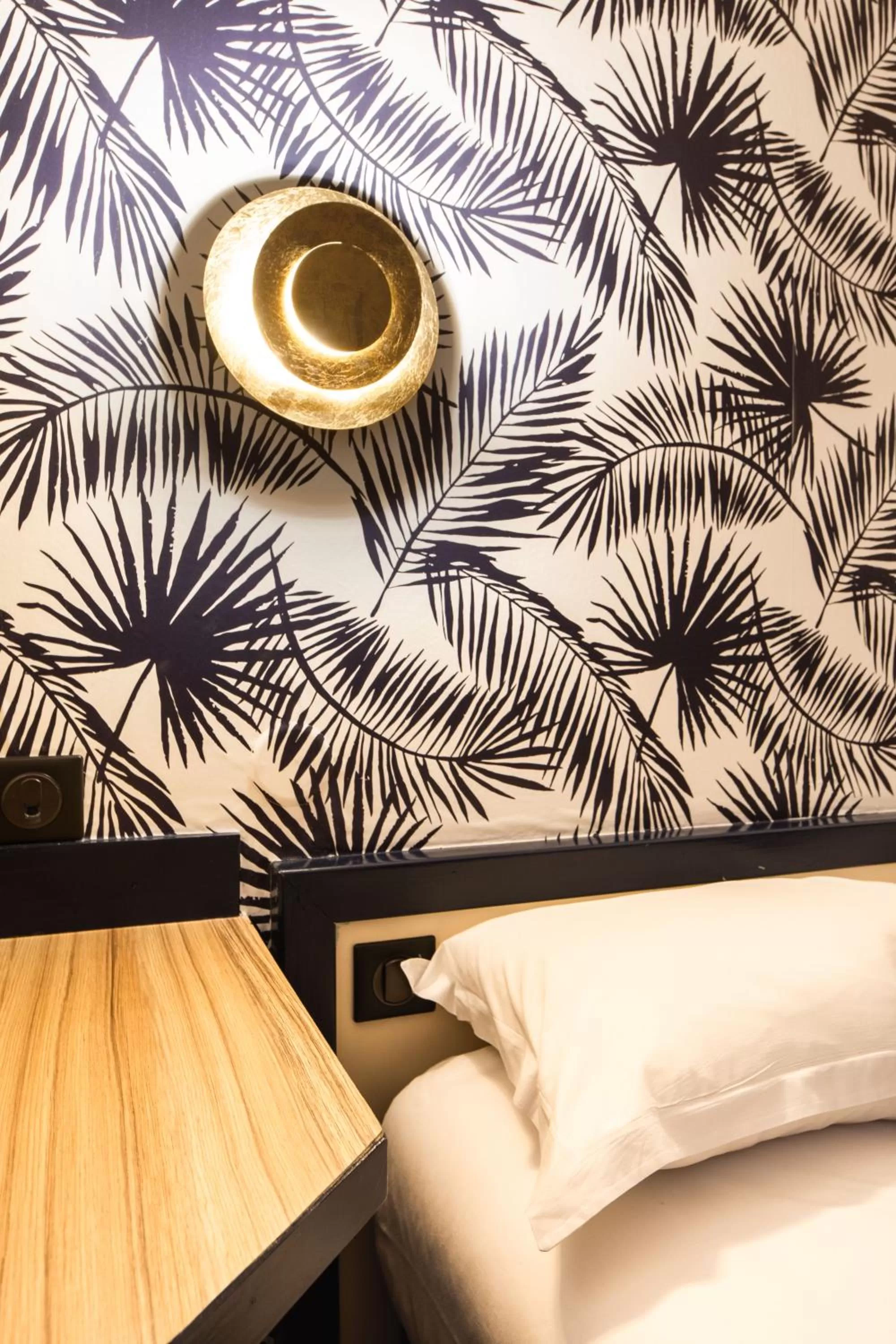 Decorative detail in Hôtel Lanjuinais