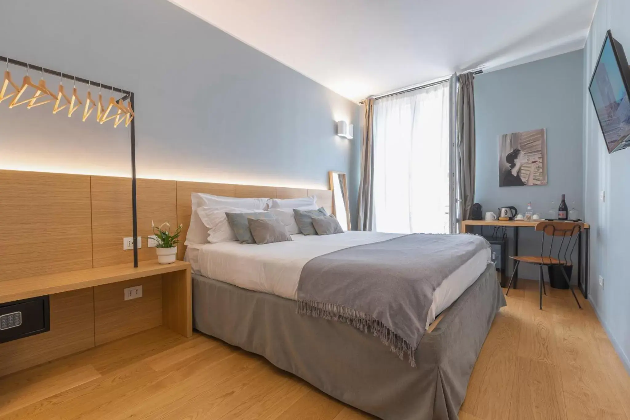 Suite with Private Pool in Archè Design Rooms and Suites Suite with Private Pool in Archè Design Rooms and Suites