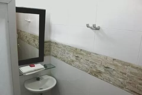 Decorative detail, Bathroom in Hotel Roca & Mar