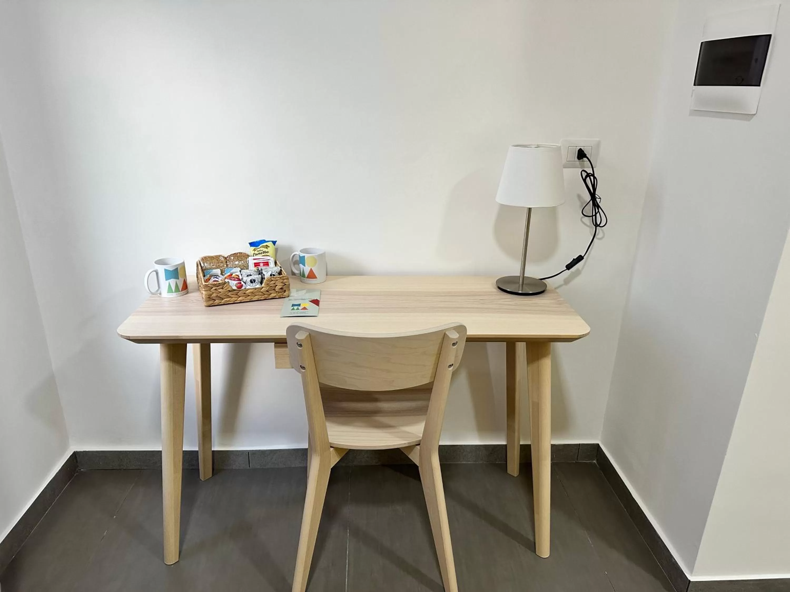 hair dresser, Dining Area in BeB Homa