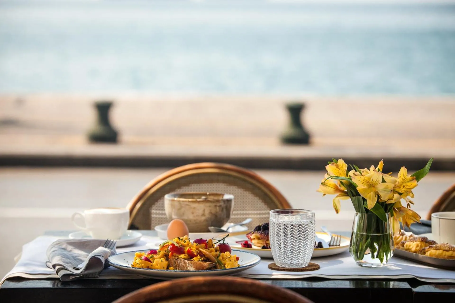 Restaurant/places to eat in Daios Luxury Living