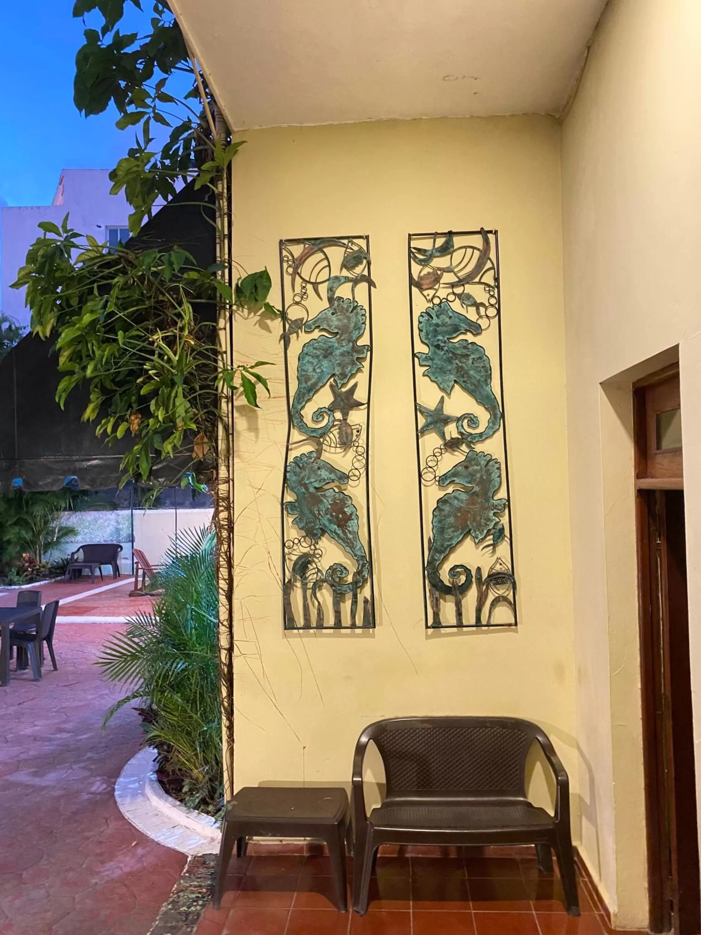 Seating Area in Calypso Beach Hotel by The Urbn House Santo Domingo Airport