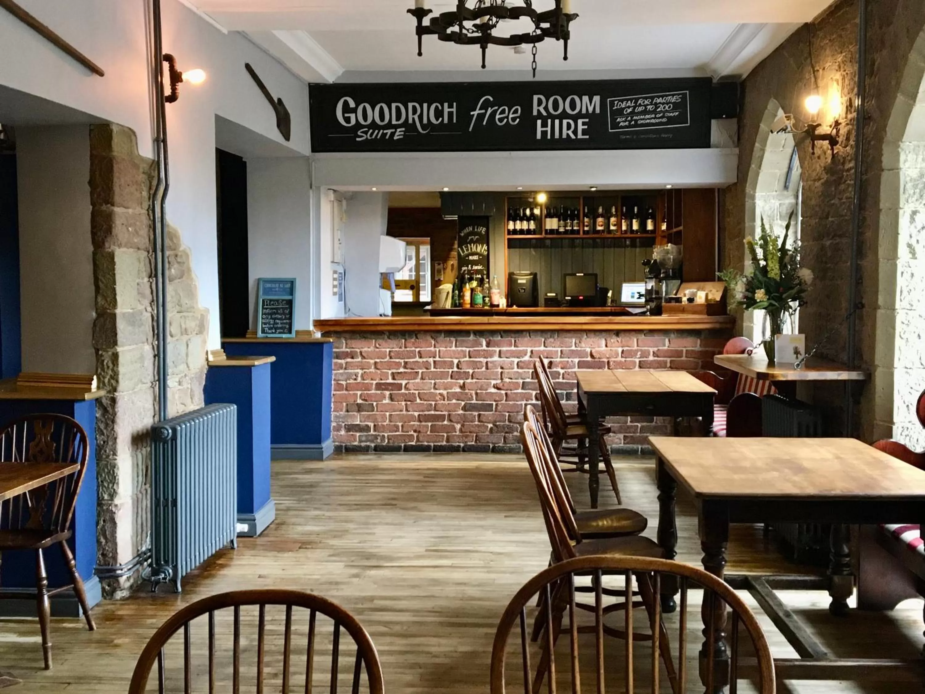 Restaurant/places to eat in Inn On The Wye