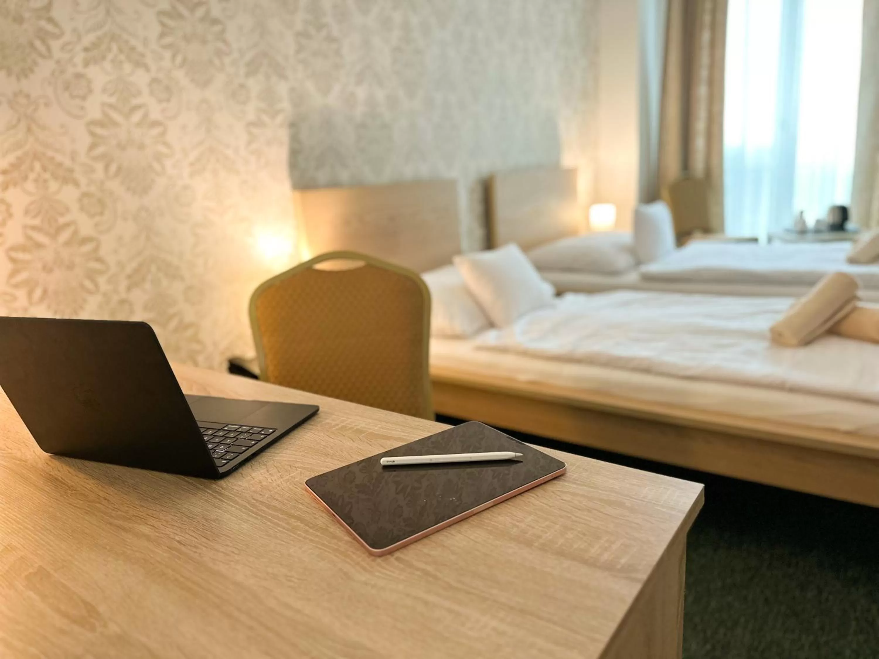 Photo of the whole room, Bed in Hotel Modena