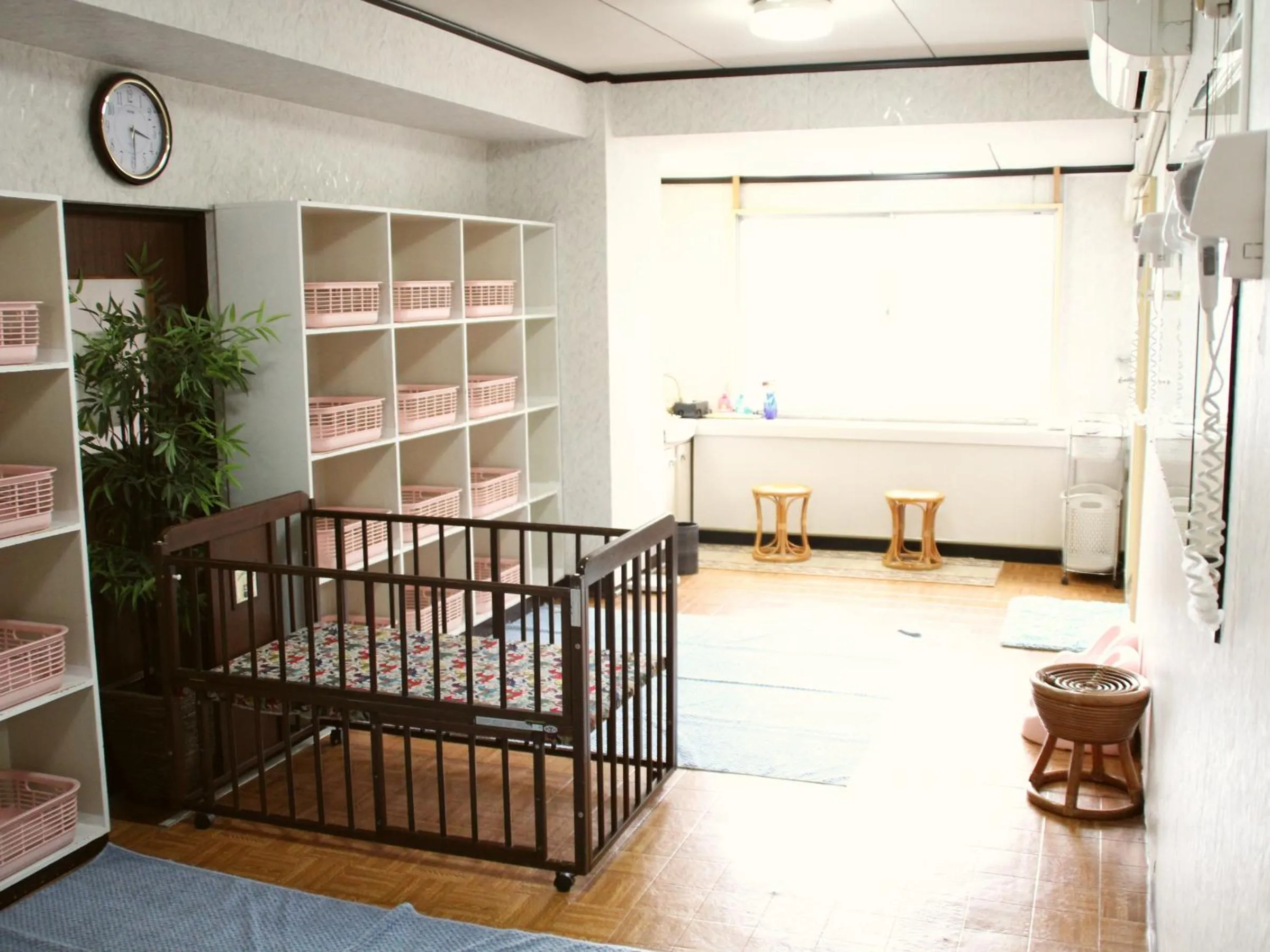 Public Bath, Bed in Shoei Daini Bekkan