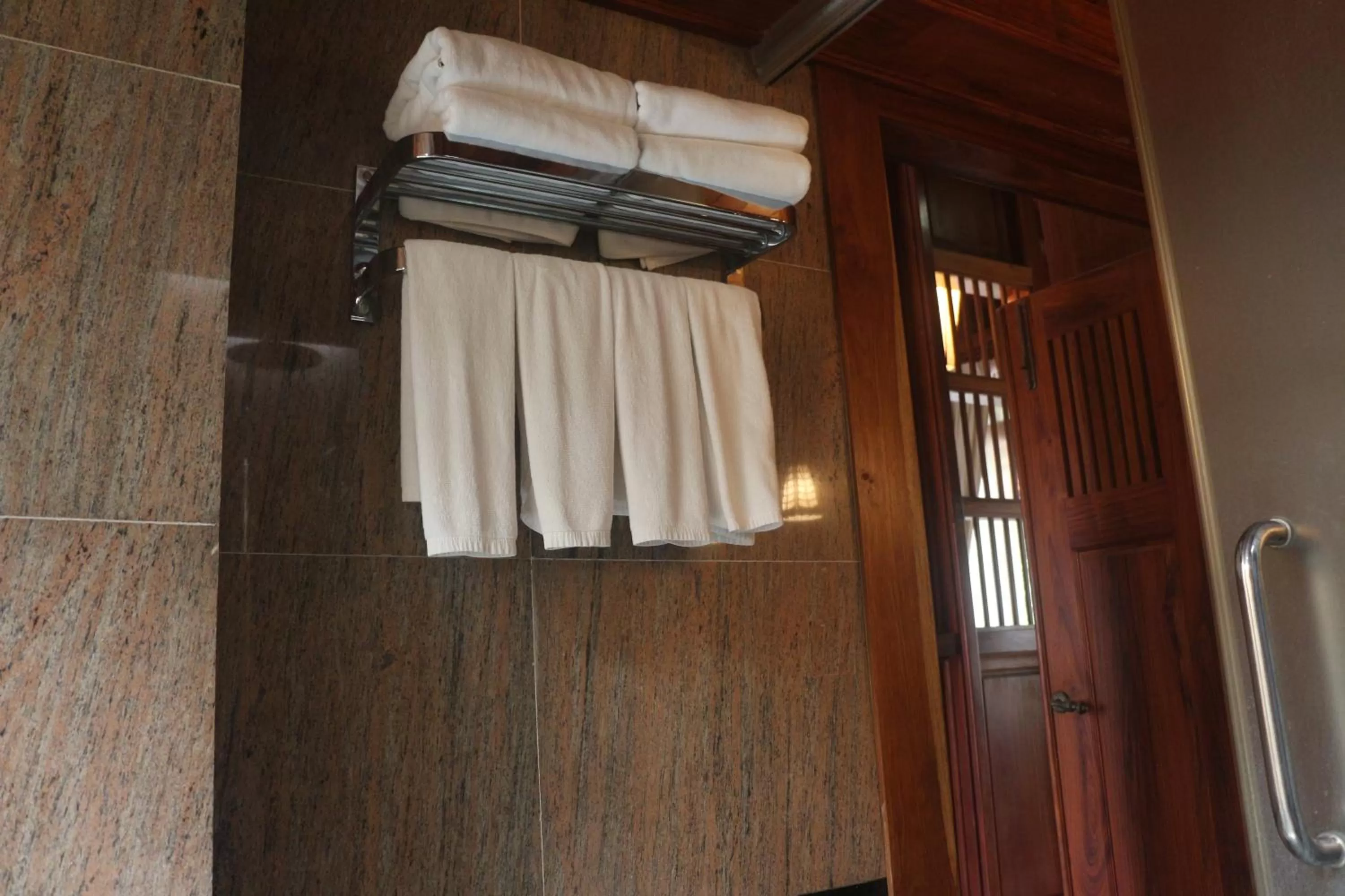 Bathroom in Try Palace Resort-Kep