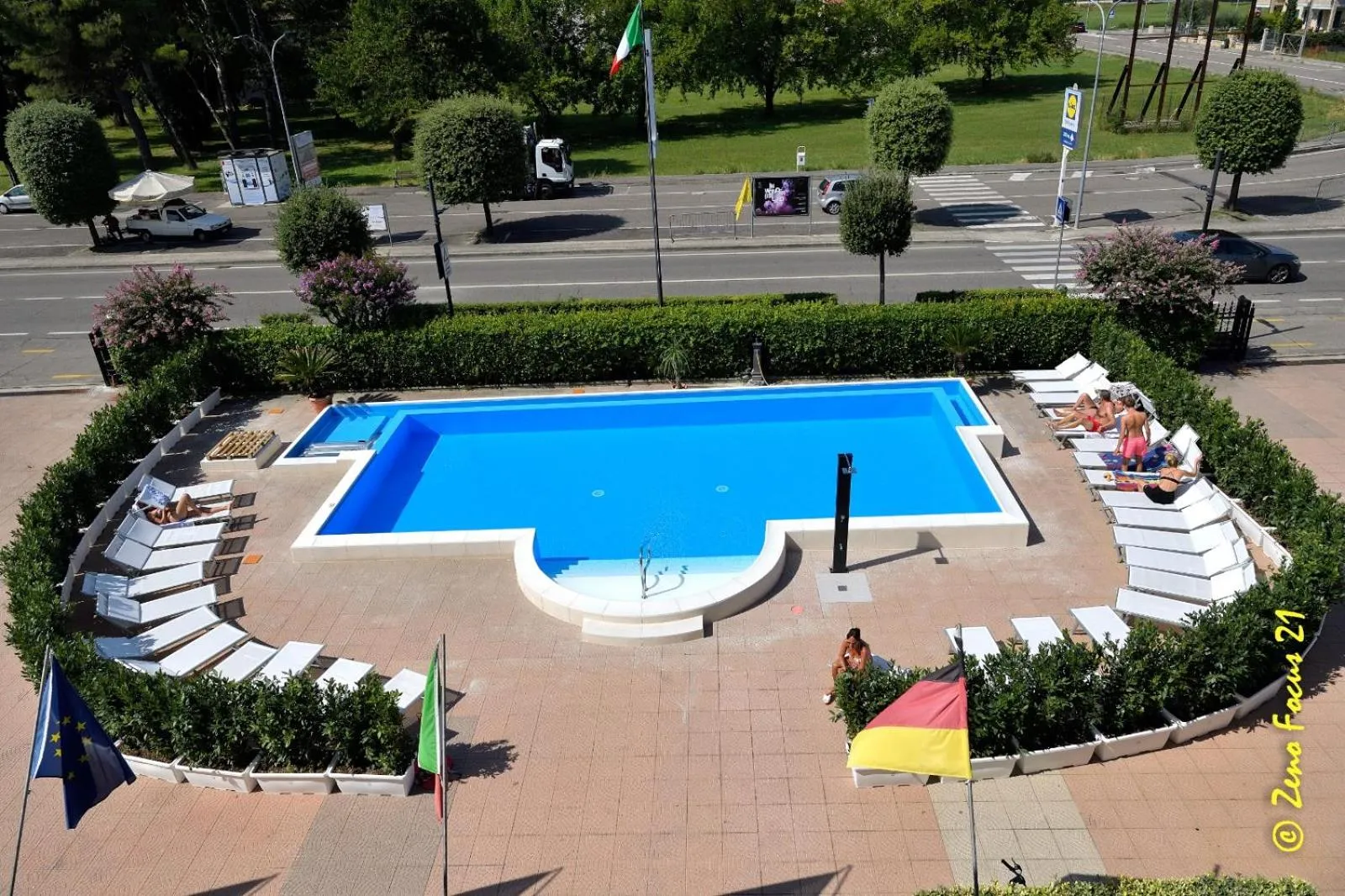 Swimming pool in Hotel San Benedetto