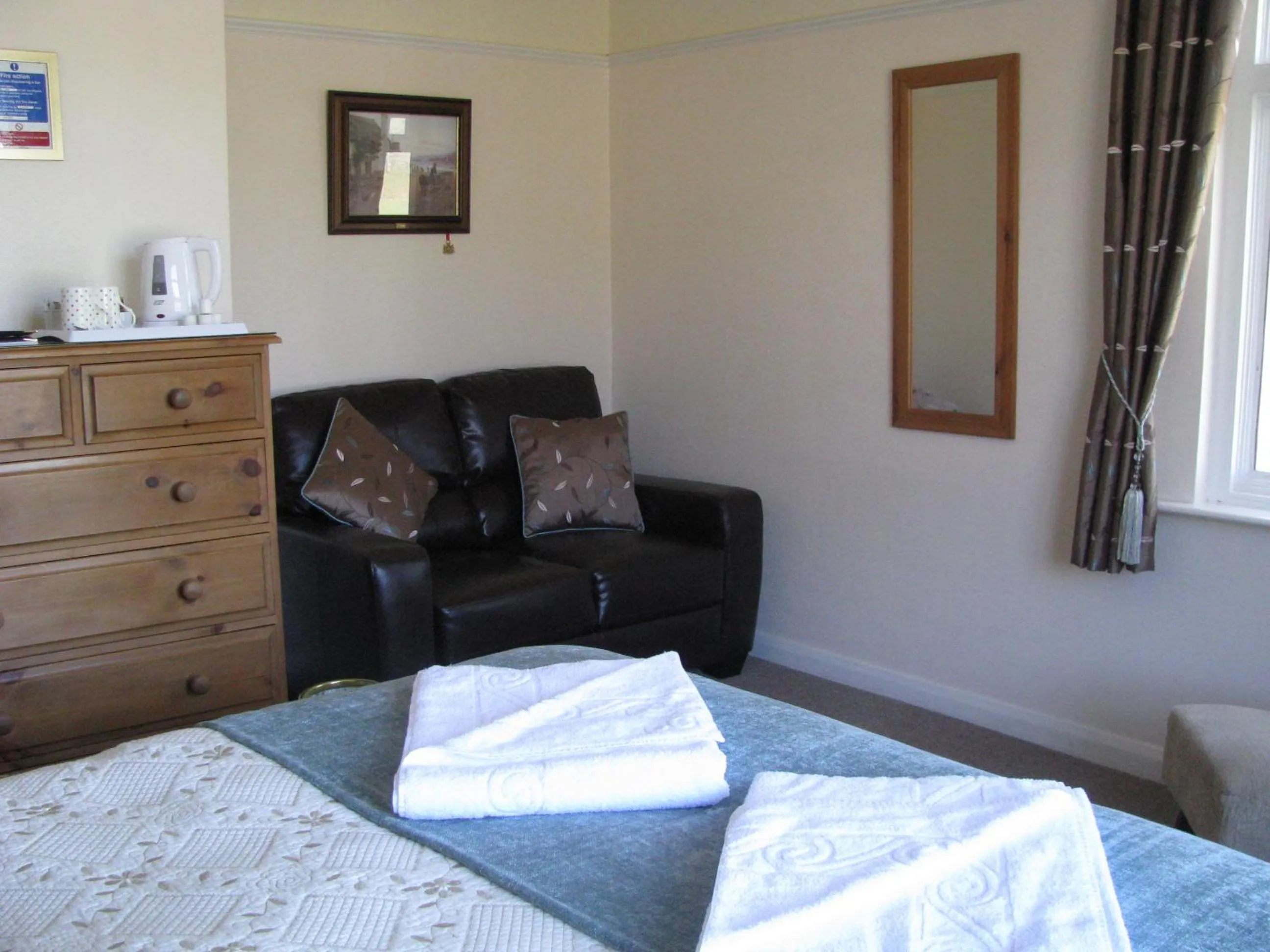 Photo of the whole room in Meadowcroft Guest House