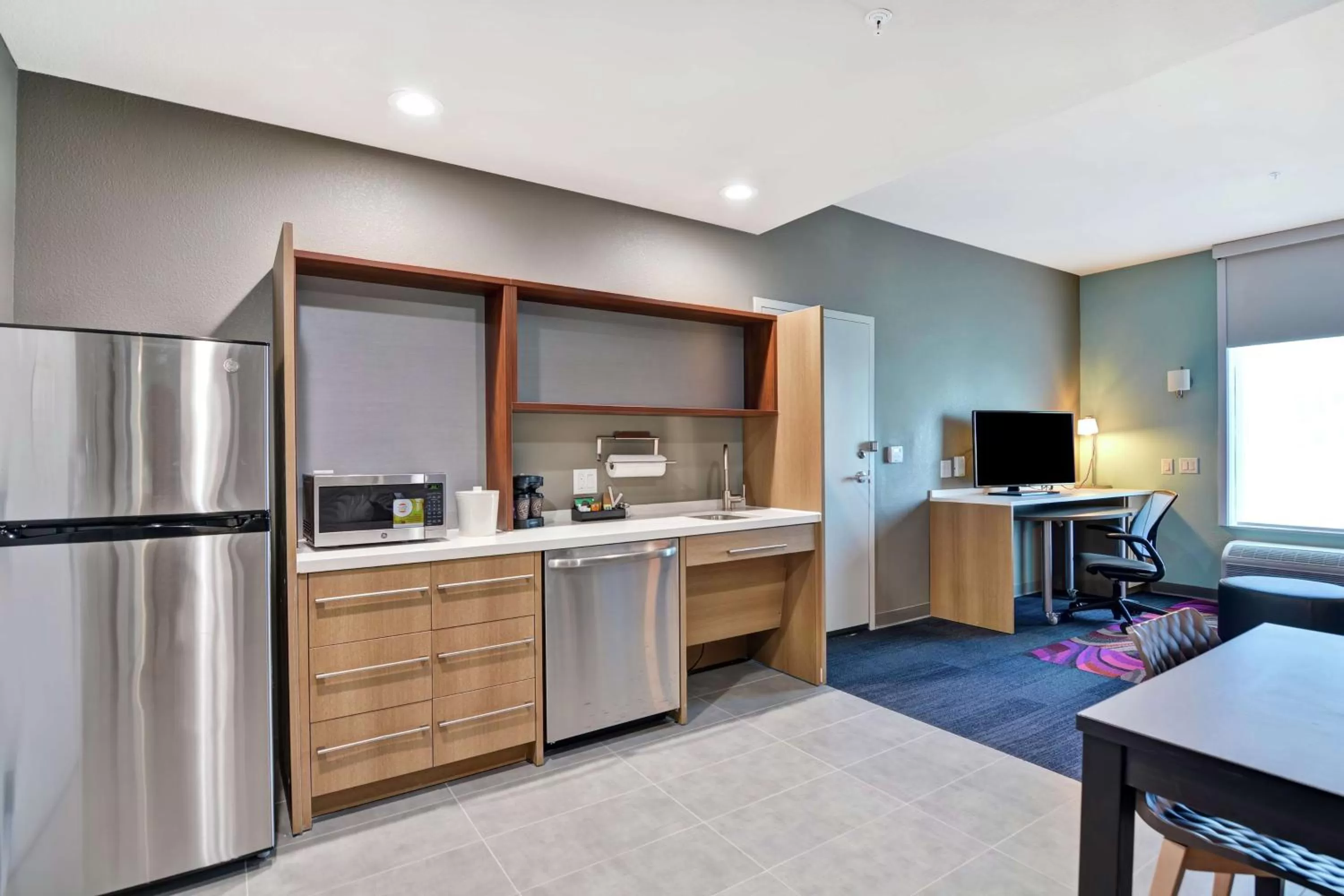 Kitchen or kitchenette in Home2 Suites By Hilton McKinney