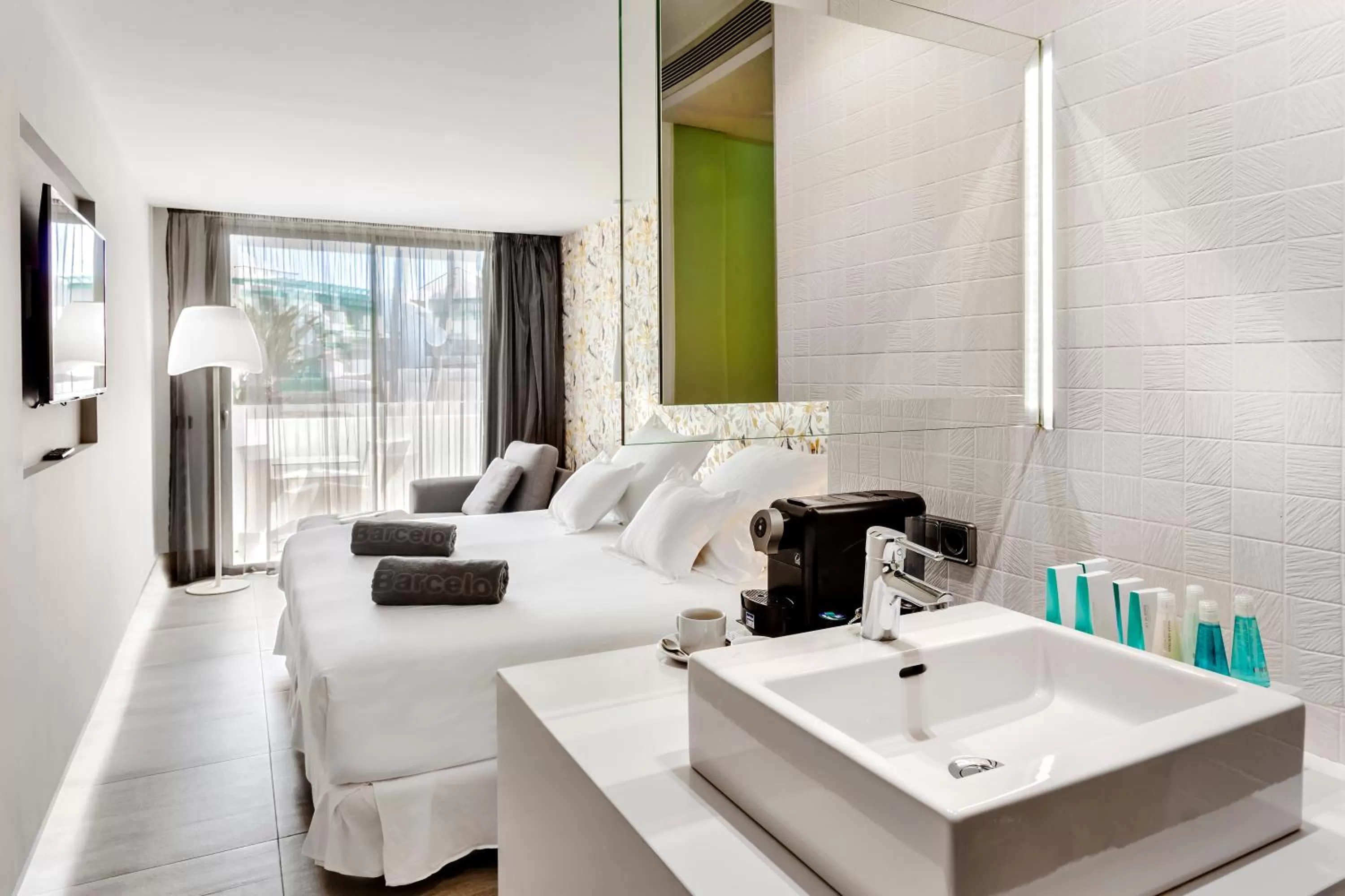 Deluxe Double or Twin Room in Barceló Teguise Beach - Adults Only