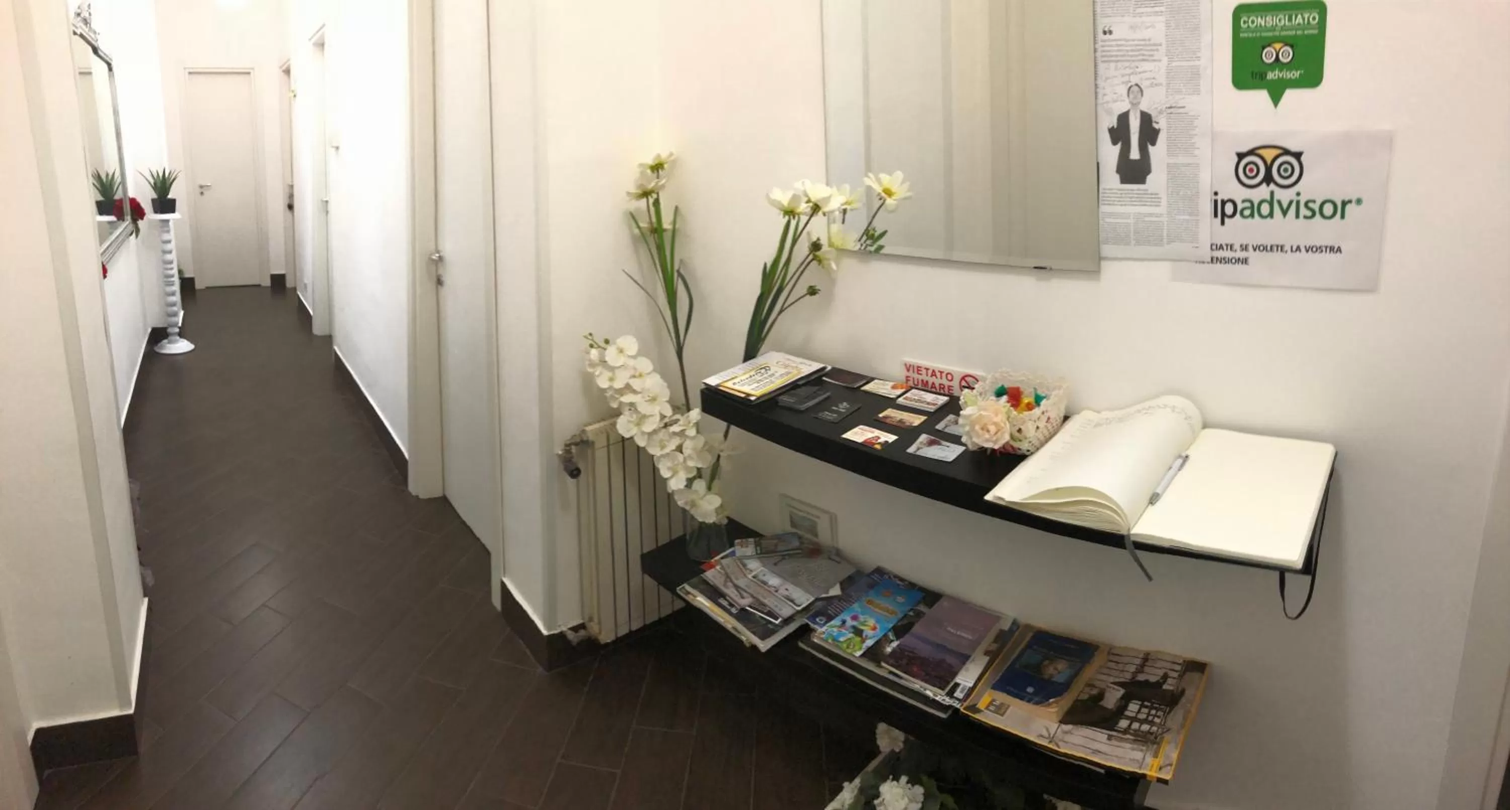 Lobby/Reception in B&B Rosaly