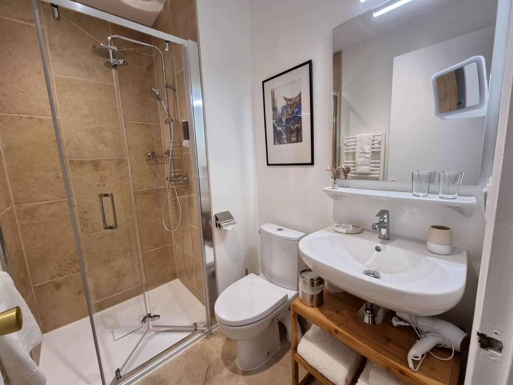 Bathroom in Le Rodin Bazas