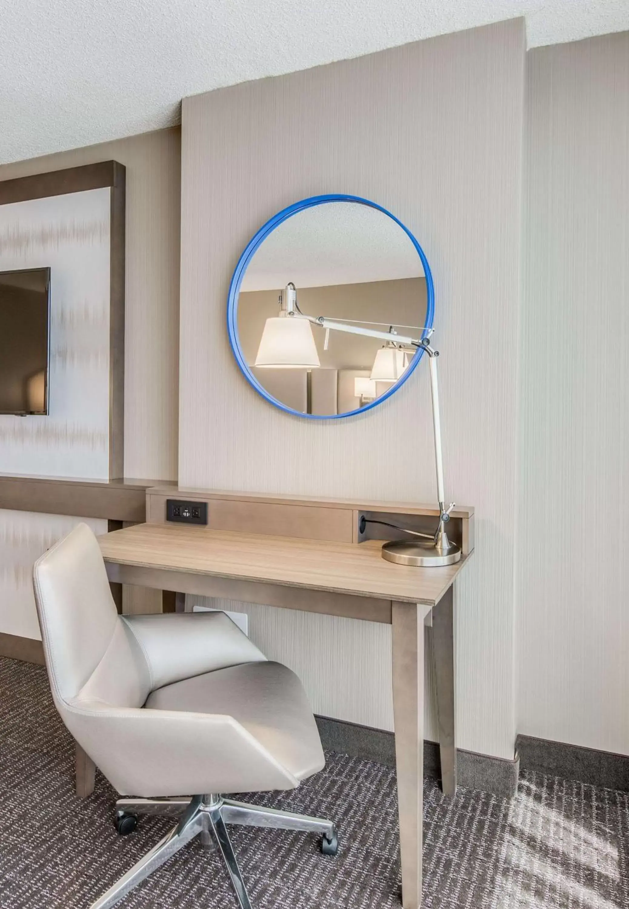 One-Bedroom King Suite - Mobility Access/Roll-In Shower in Sonesta Denver Downtown One-Bedroom King Suite - Mobility Access/Roll-In Shower in Sonesta Denver Downtown