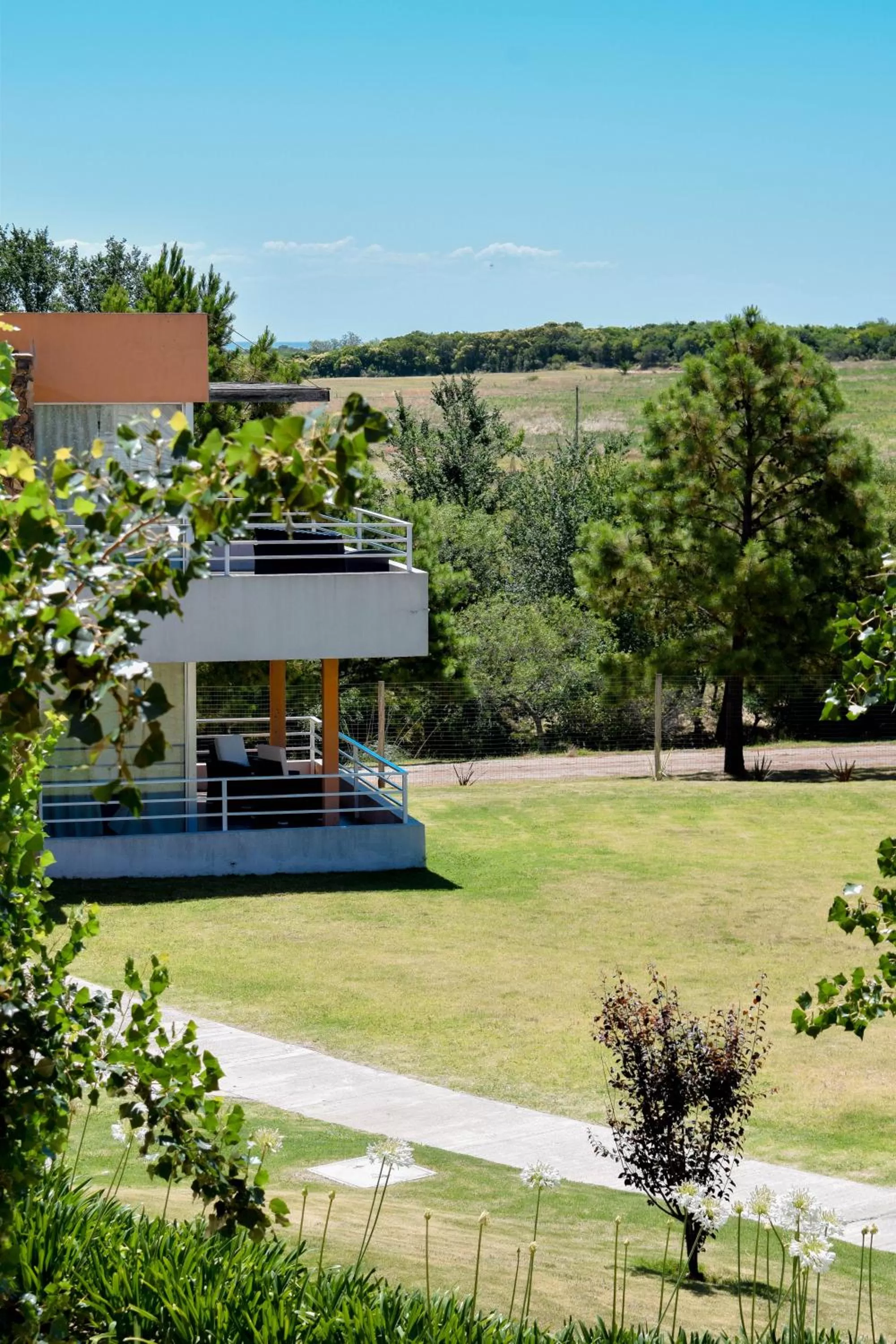 Lomas del Real Aparthotel