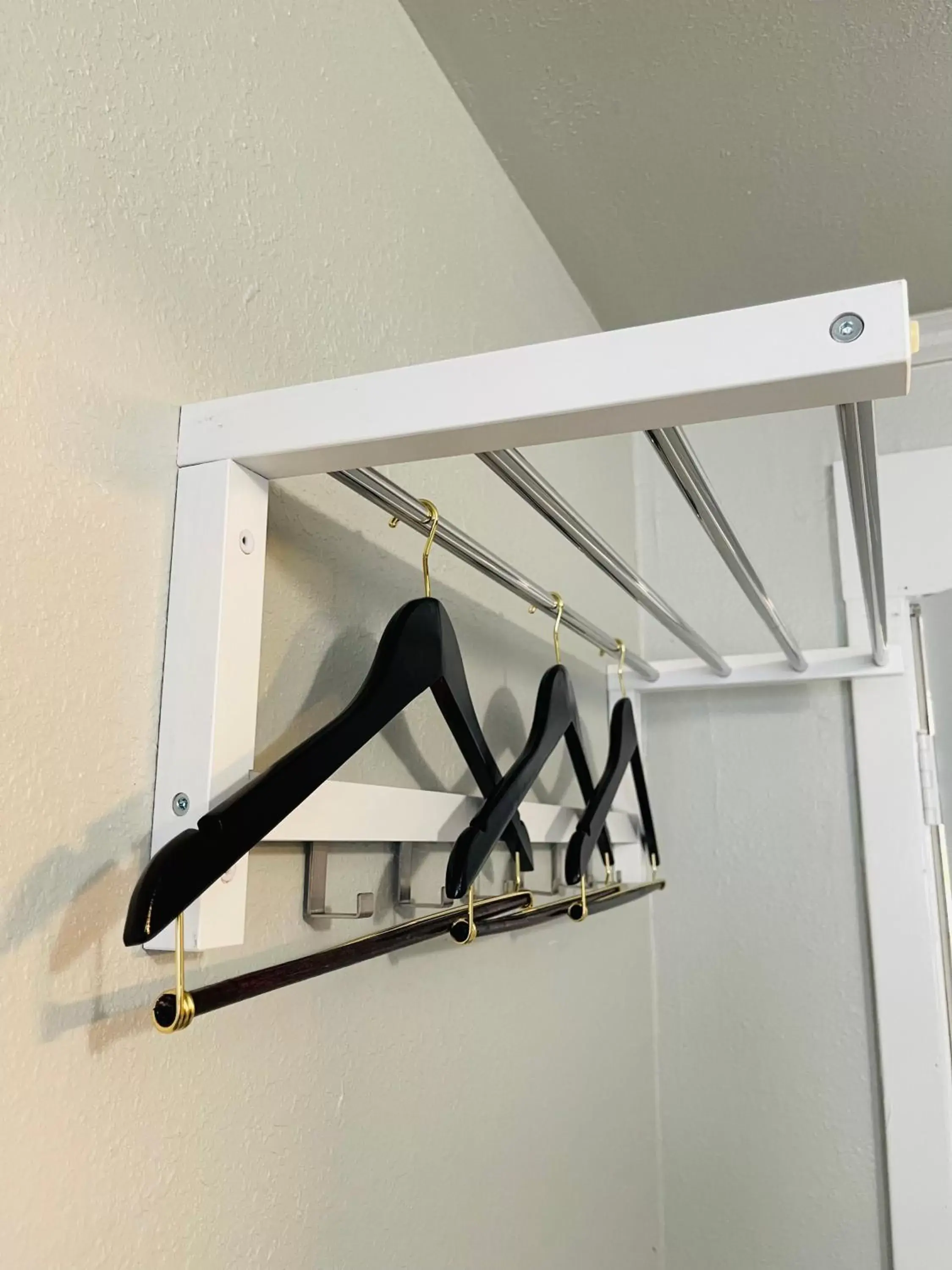 Queen Room with Sea View in Tides Inn & Suites Queen Room with Sea View in Tides Inn & Suites