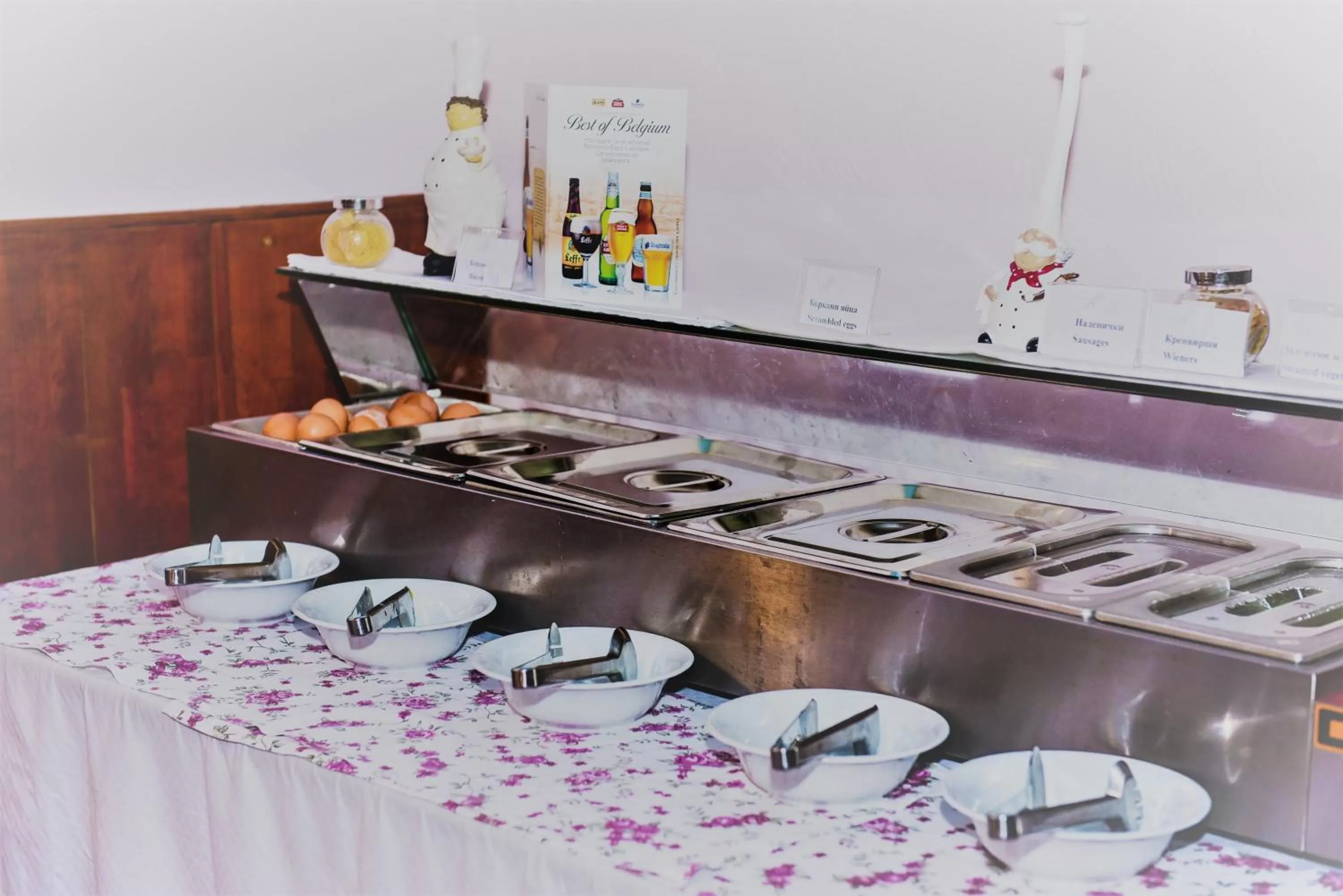 Breakfast, Kitchen/Kitchenette in Light Hotel