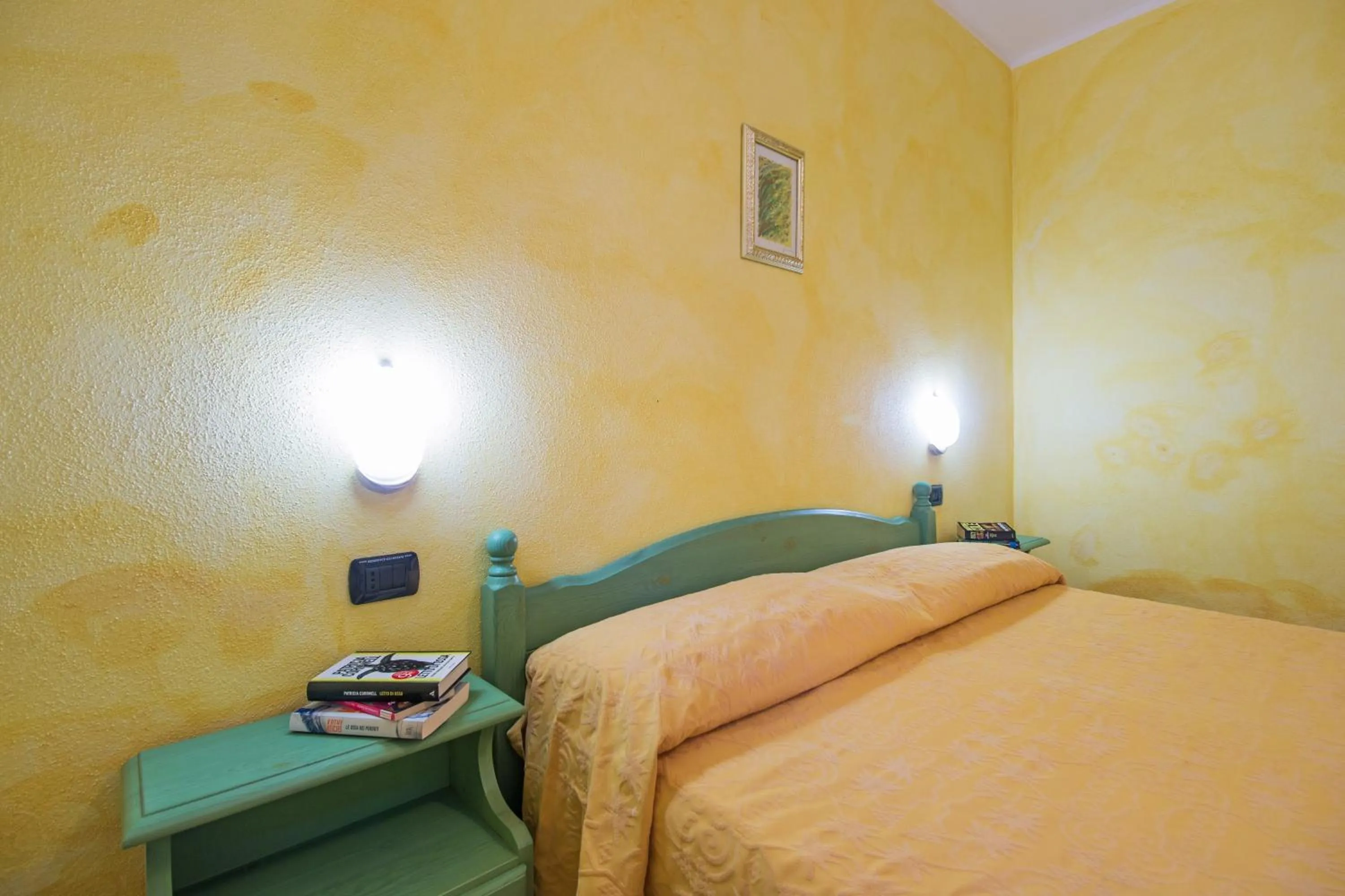 Bedroom, Bed in Albergo Residenziale Gli Ontani