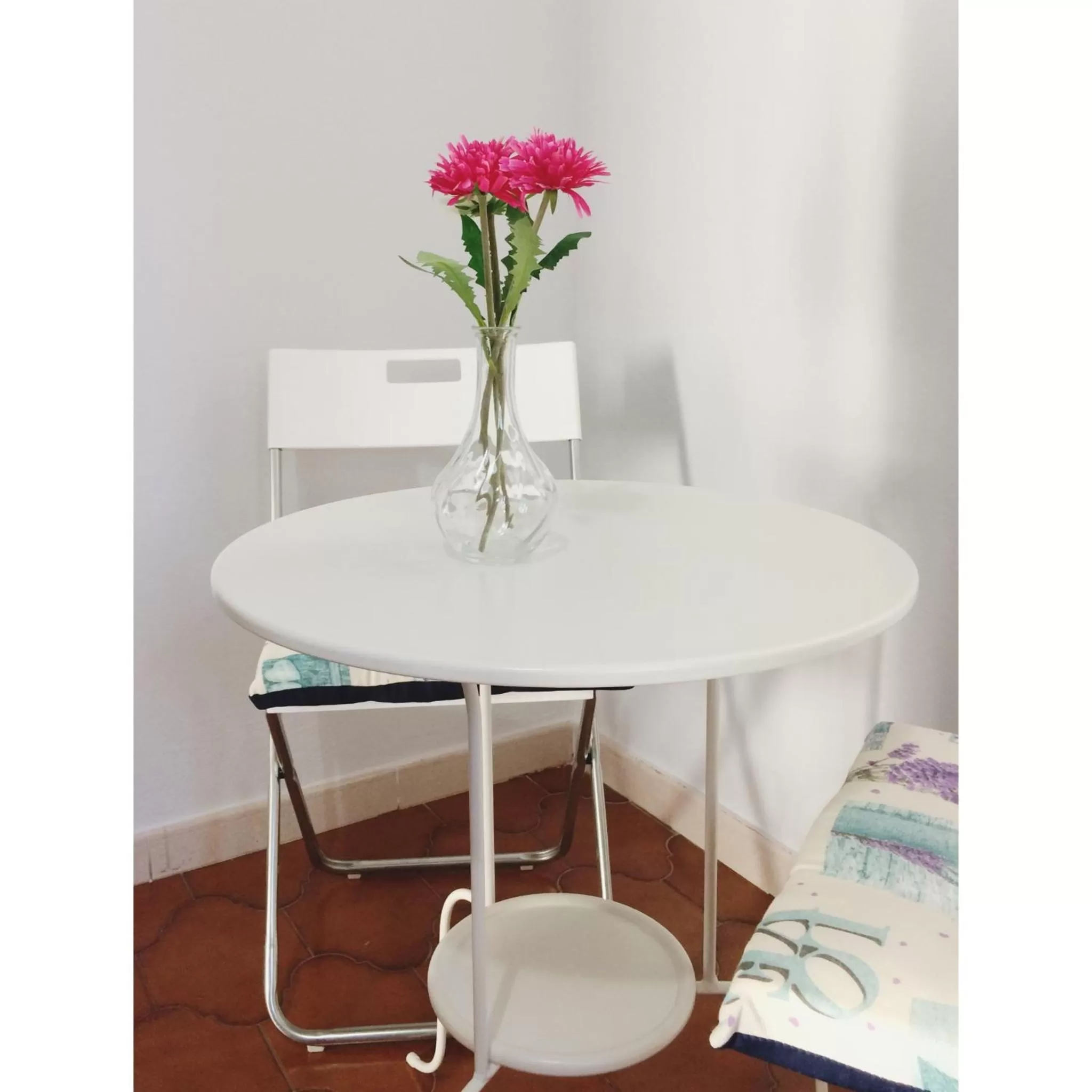 Seating area in Le Cascine