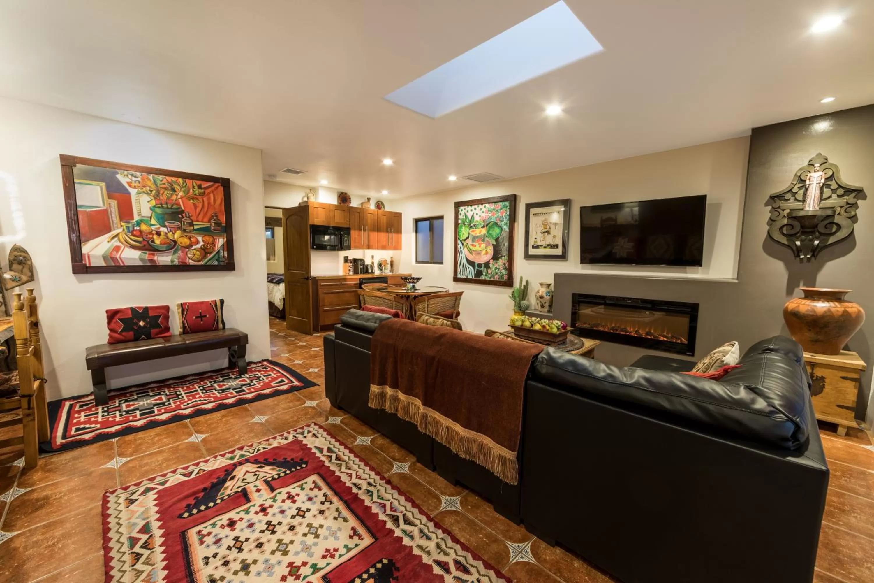 TV and multimedia in A Sunset Chateau