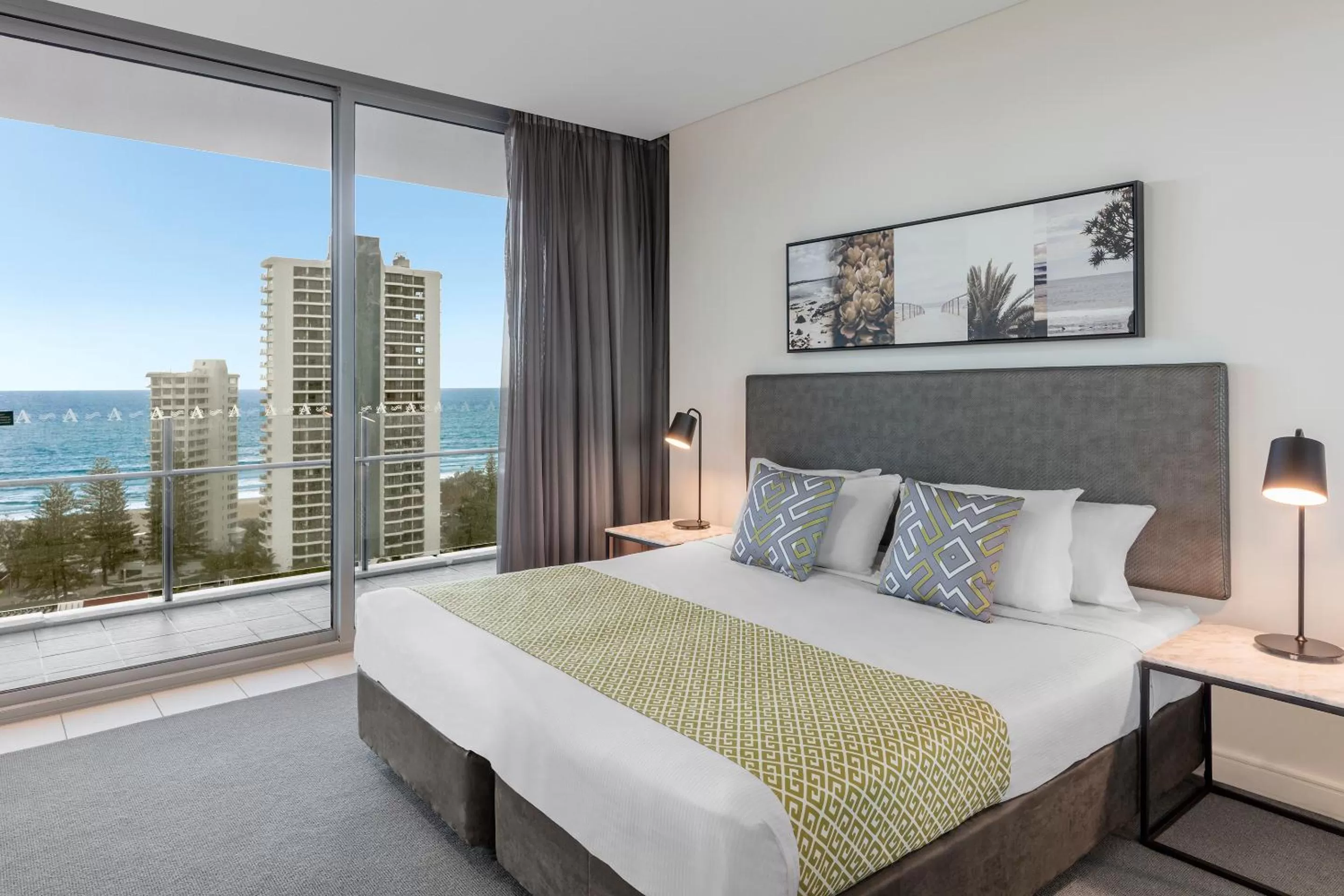 Bed in Wyndham Resort Surfers Paradise