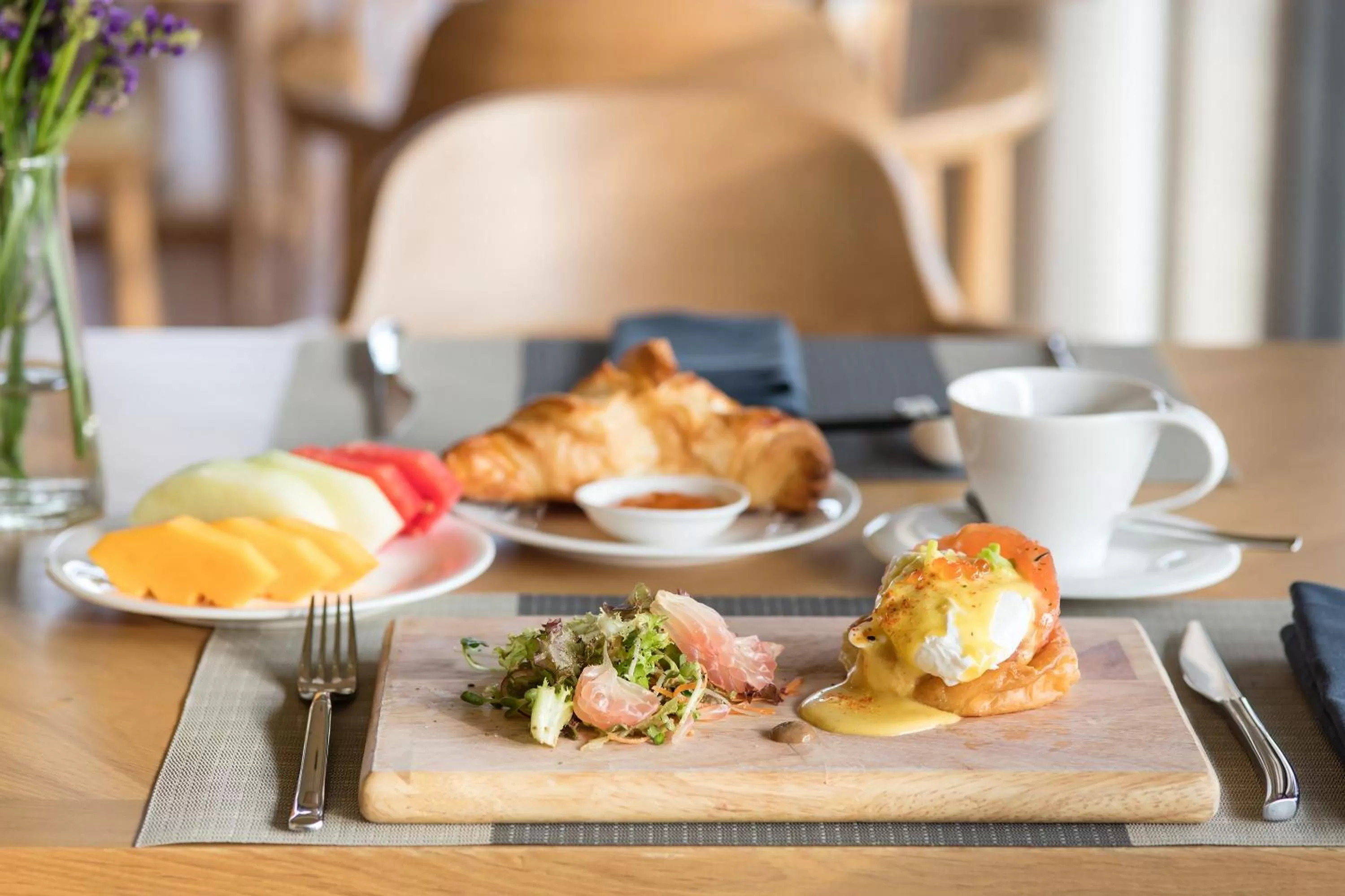 Restaurant/places to eat in Fusion Suites Saigon