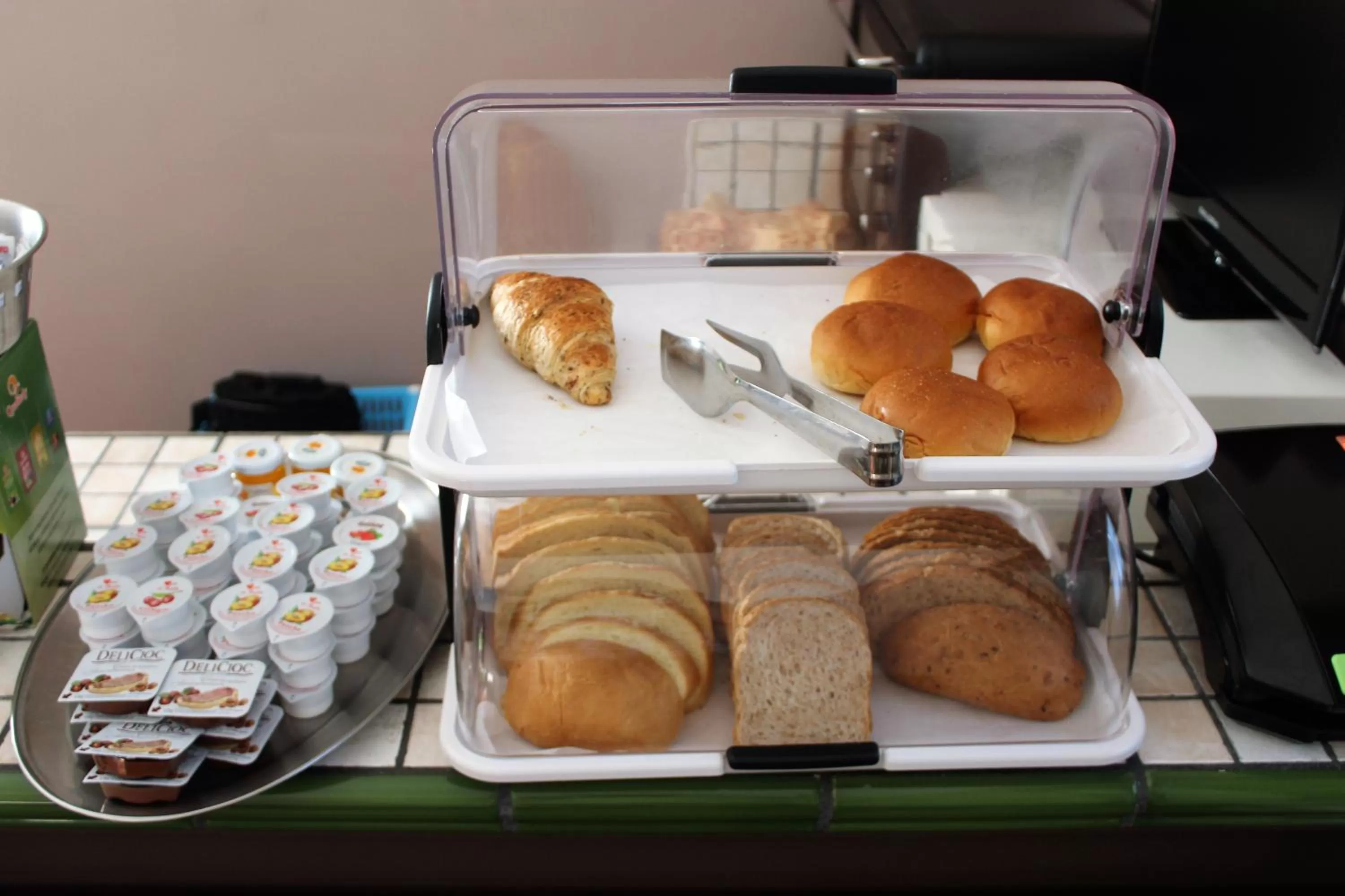 Food and drinks in Hotel Biscari