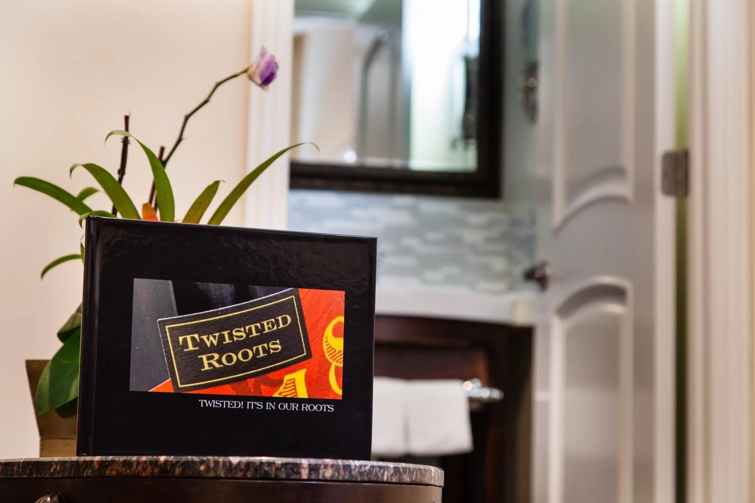 Decorative detail in The Vendange Carmel Inn & Suites