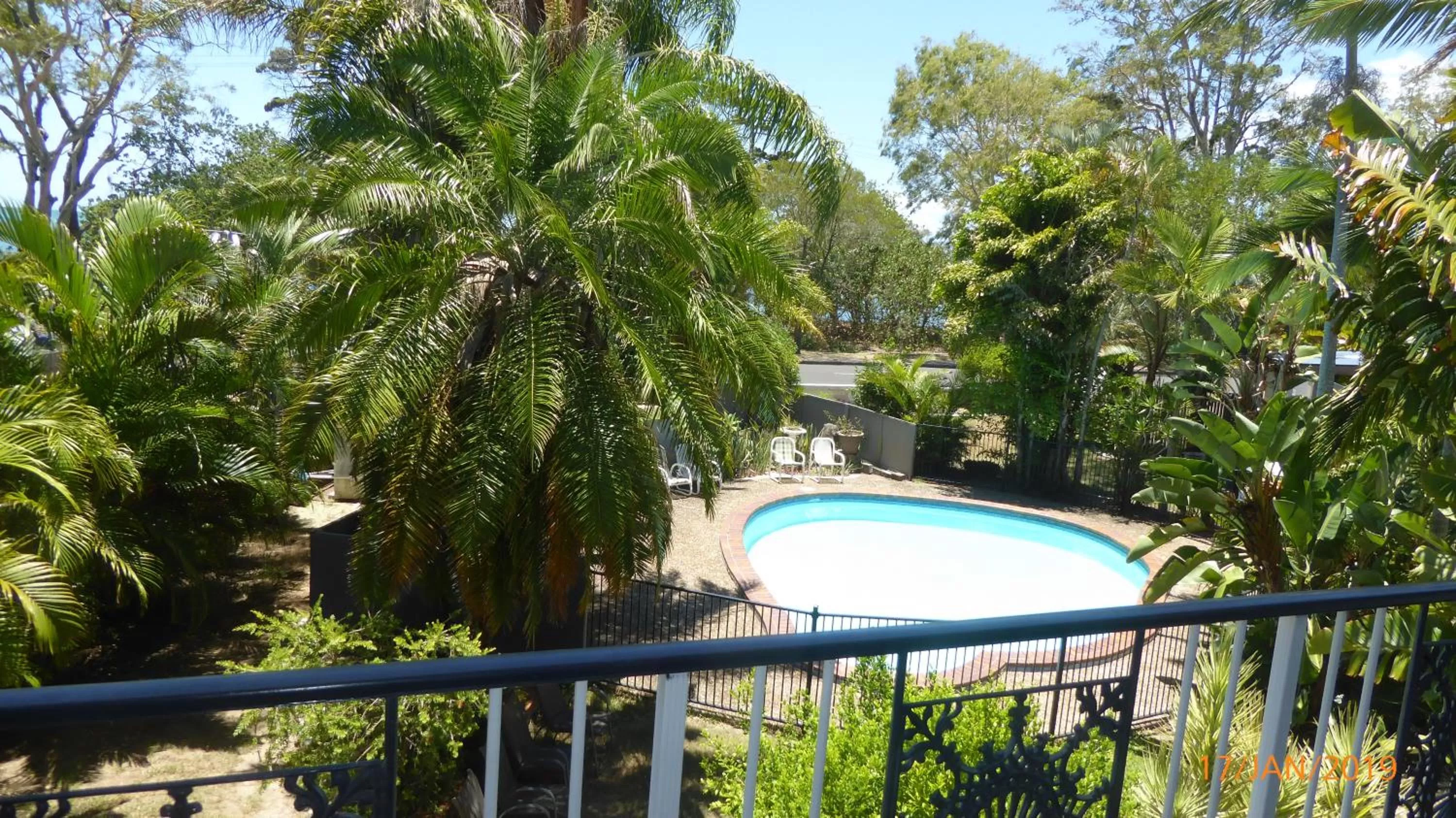Garden view in Tower Court Motel - adults only haven